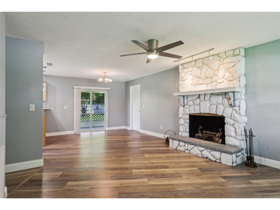 2704 Yule Tree Drive Edgewater FL 32141 O6312767 image8