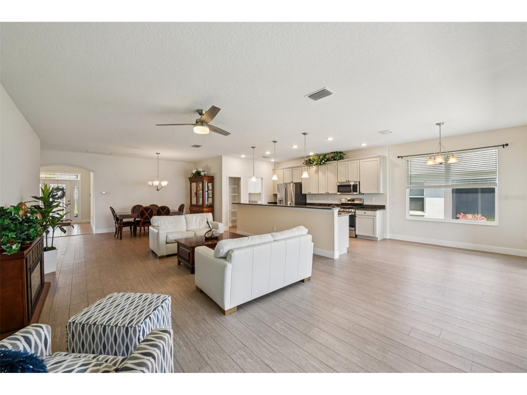 27040 Camerons Run Leesburg FL 34748 G5106477 image5
