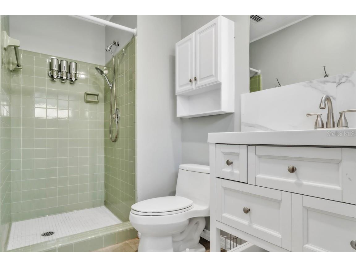 2705 20th Avenue Drive W Bradenton FL 34205 A4650313 image16