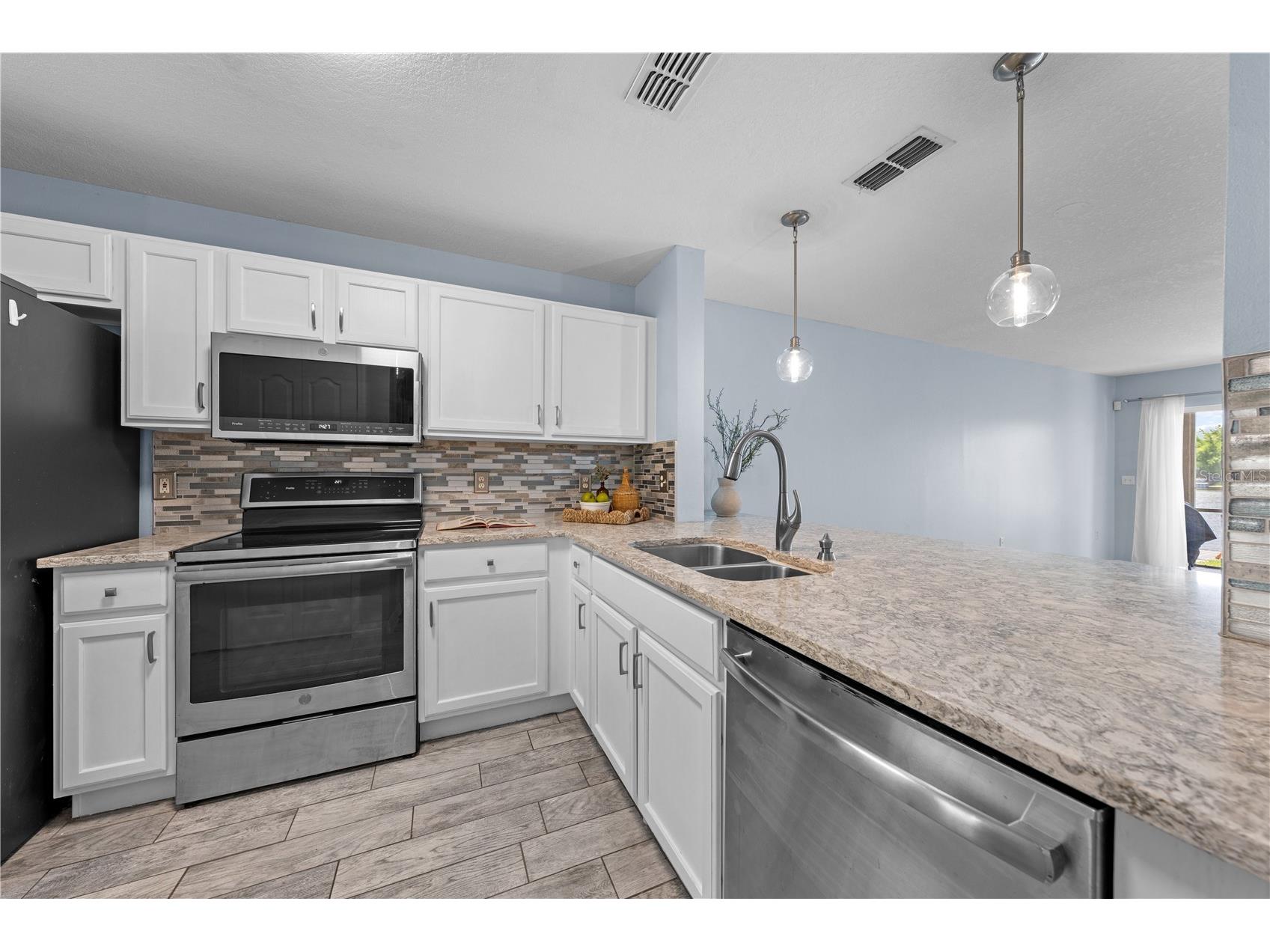 2705 Emerald Lake Ct #2705 Kissimmee FL 34744 - Fish Lake S5153755 image6