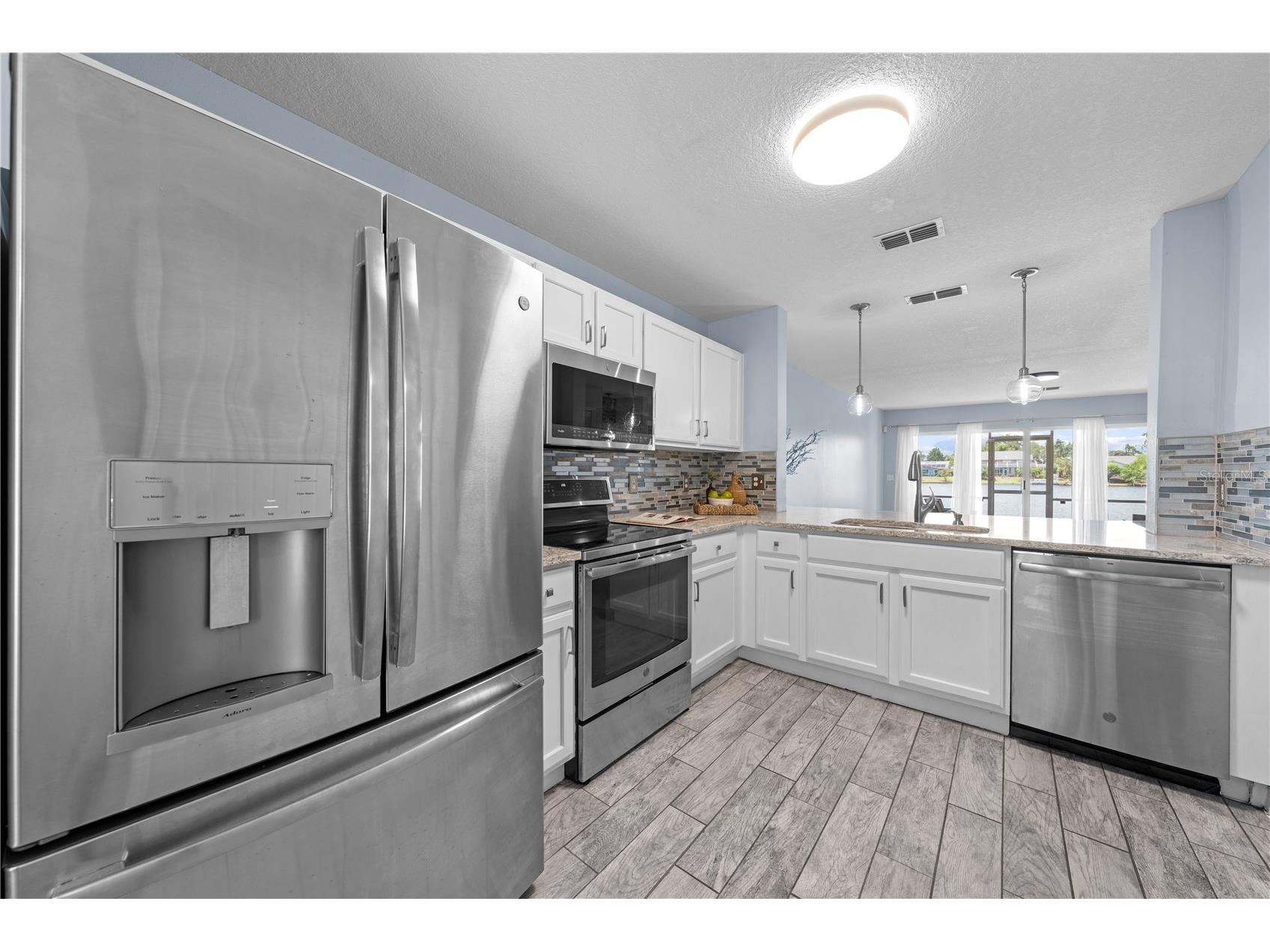 2705 Emerald Lake Ct #2705 Kissimmee FL 34744 - Fish Lake S5153755 image7