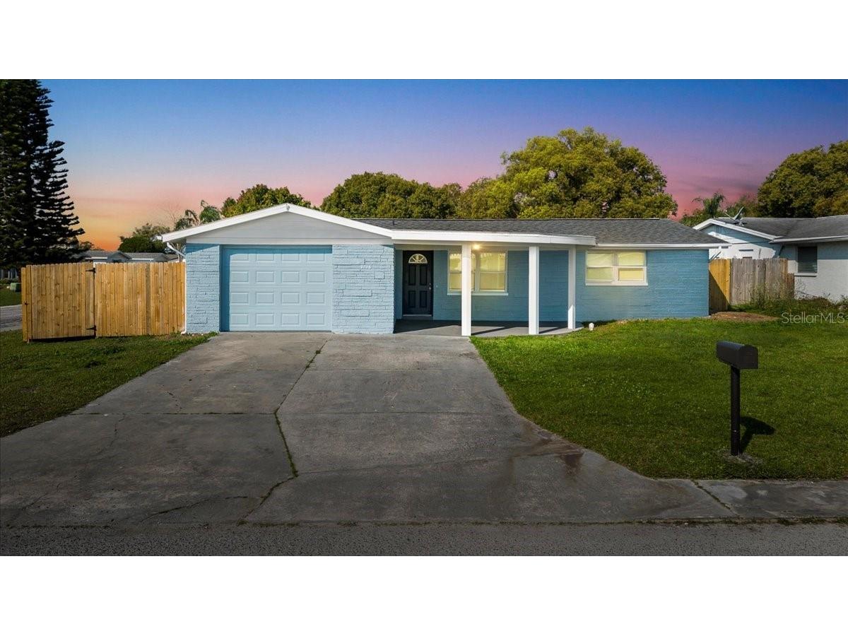 2705 Gardner Place Holiday FL 34691 U8192662 image1