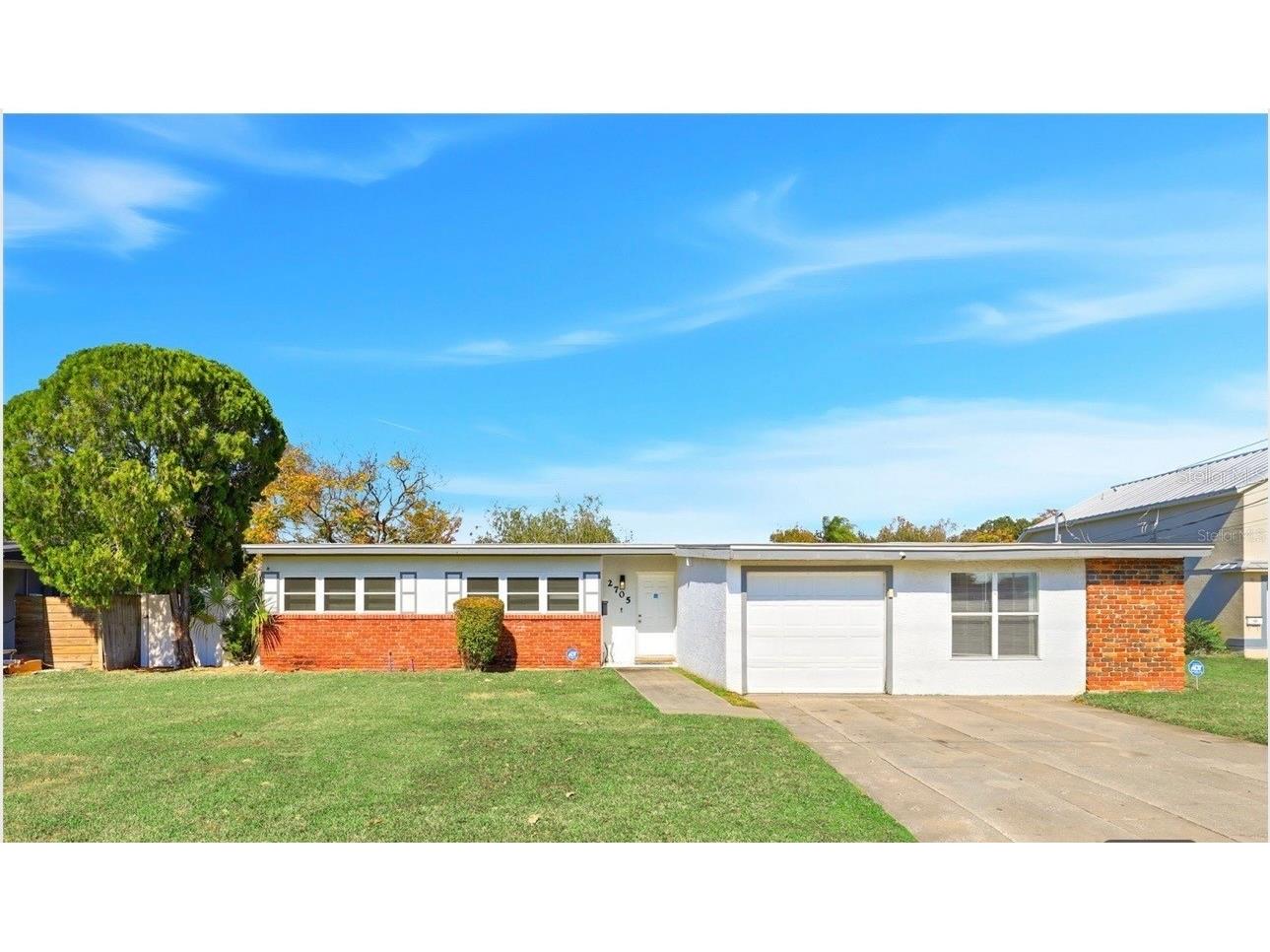 2705 Gulfstream Road Orlando FL 32805 - Clear Lake O6381972 image1