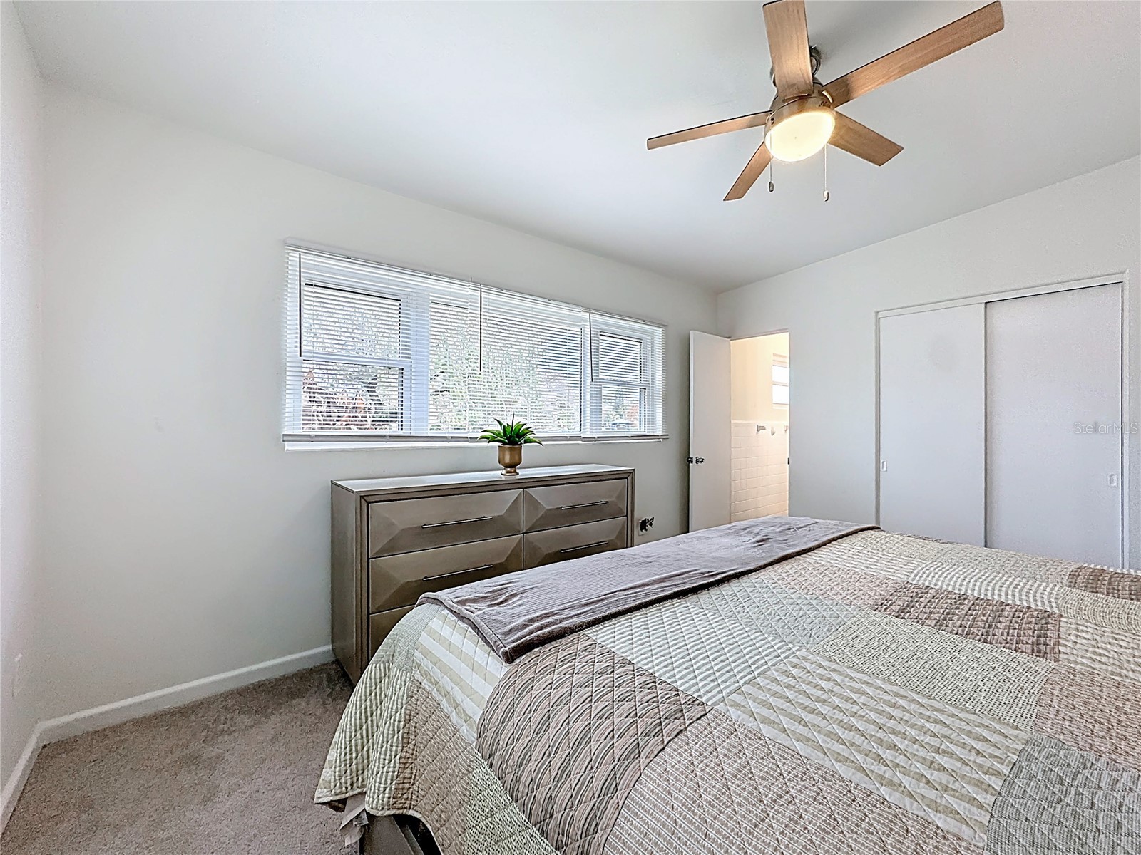 2705 Gulfstream Road Orlando FL 32805 - Clear Lake O6381972 image26