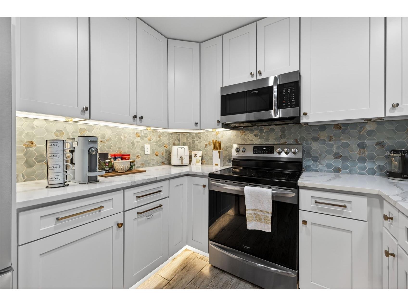 2705 Lakeville Drive Tampa FL 33618 TB8503932 image11