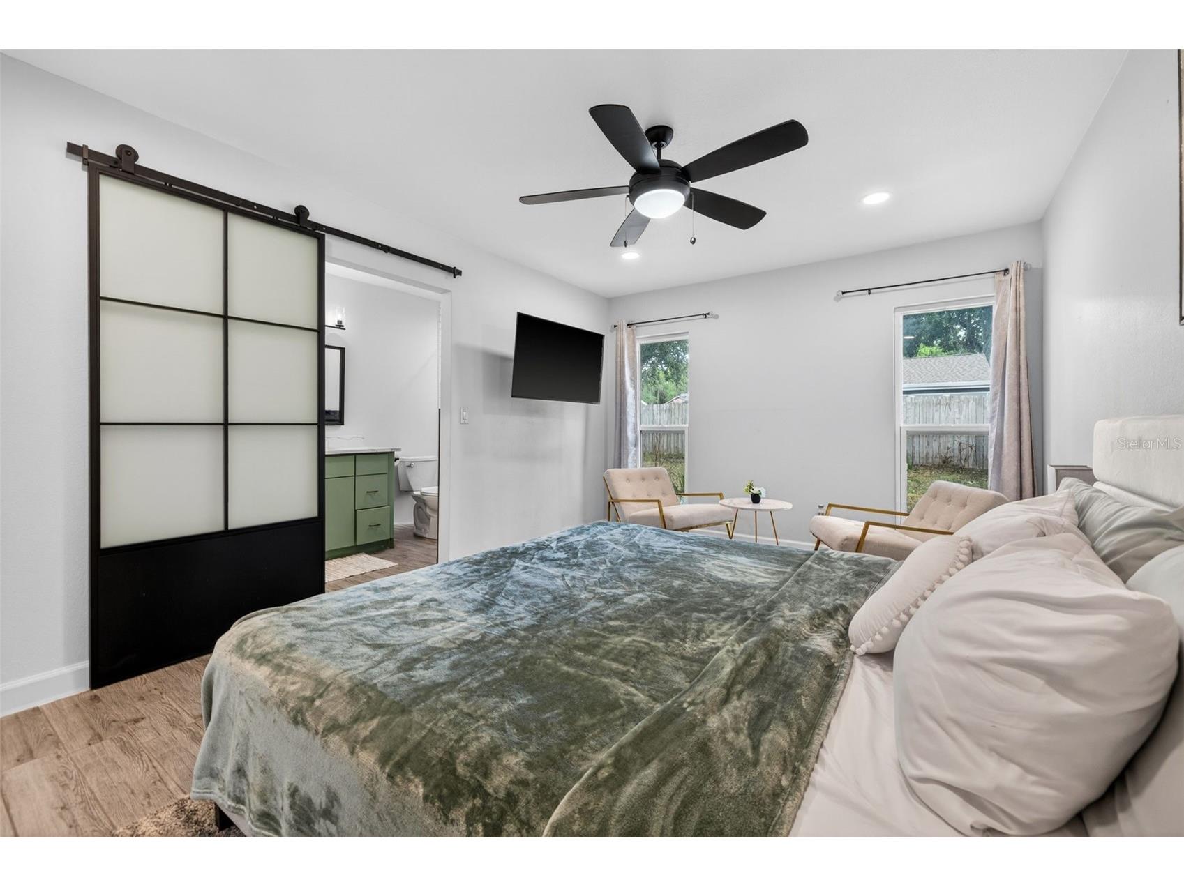 2705 Lakeville Drive Tampa FL 33618 TB8503932 image13