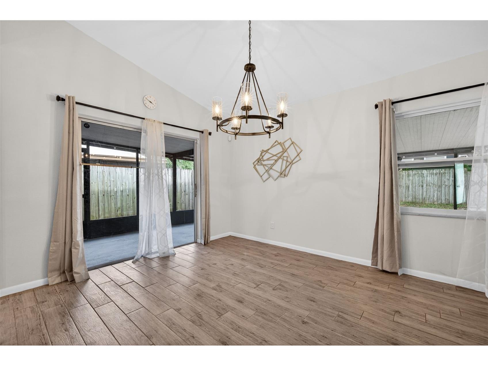2705 Lakeville Drive Tampa FL 33618 TB8503932 image21