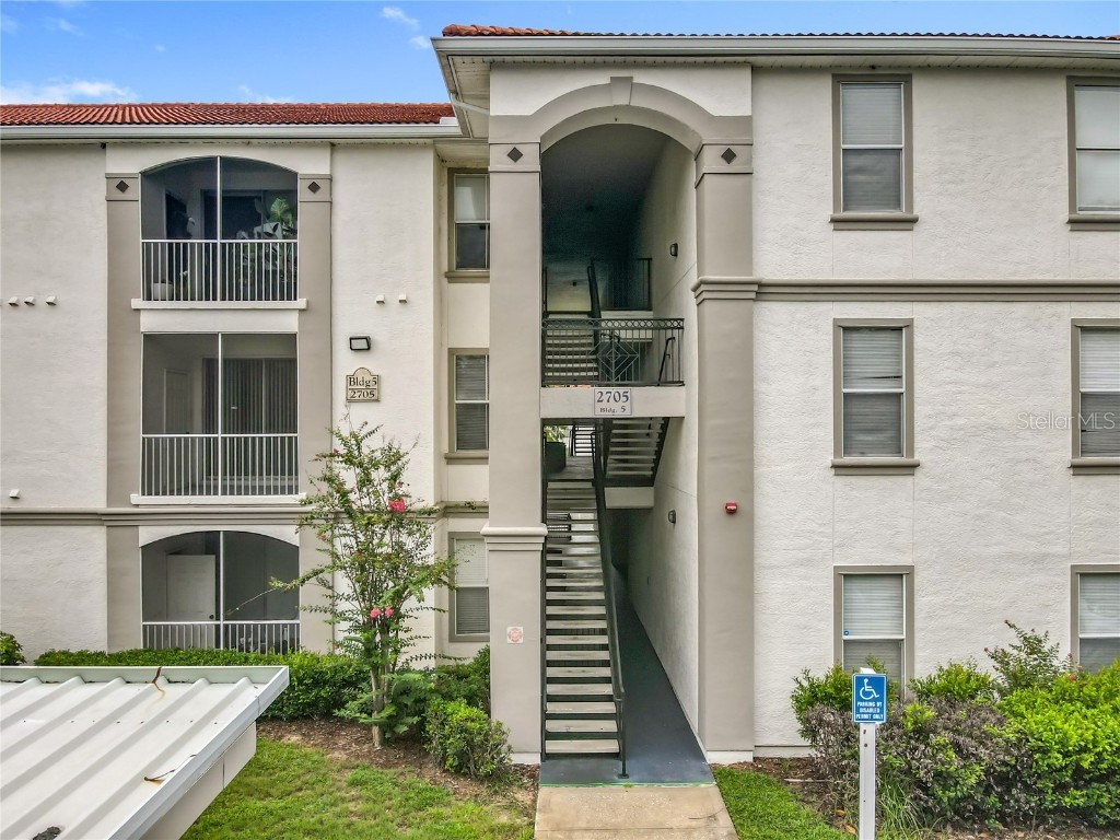 2705 Maitland Crossing Way #205 Orlando FL 32810 O6338623 image2
