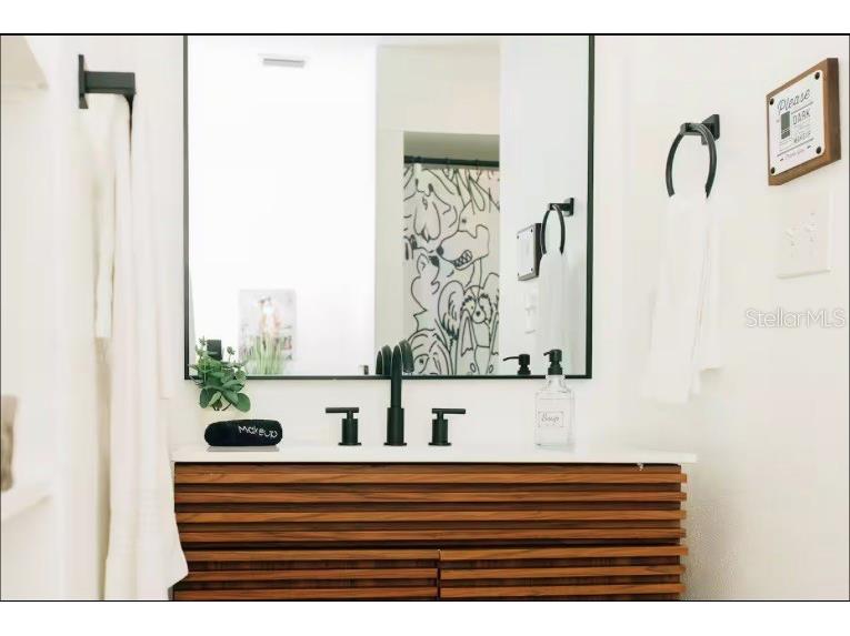 2705 N Oakdale Avenue Tampa FL 33602 TB8454795 image16