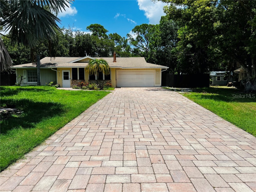2705 Pursell Circle Sarasota FL 34232 T3540499 image1