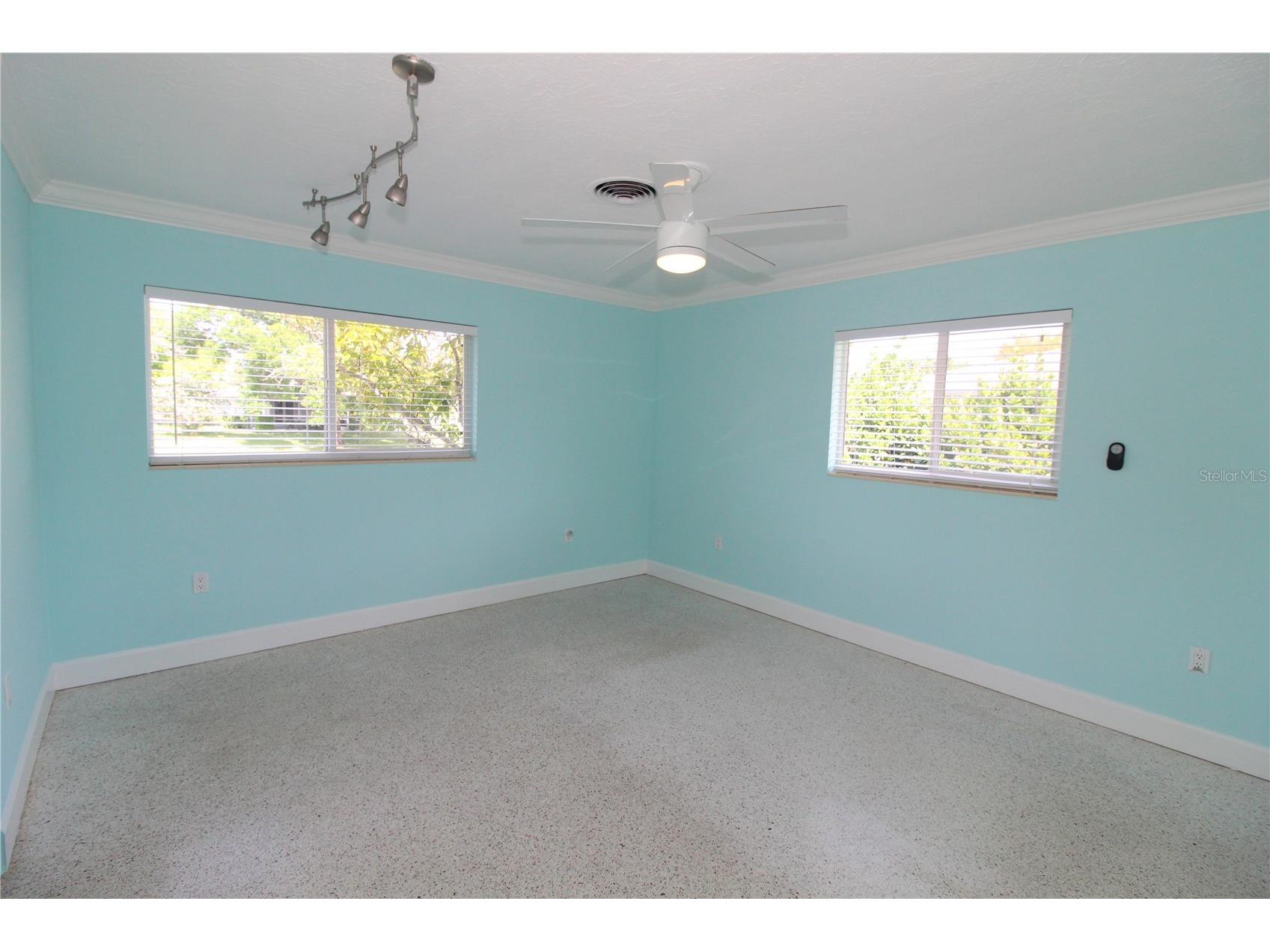 2705 S Brink Avenue Sarasota FL 34239 - PHILLIPPI CREEK A4687801 image17