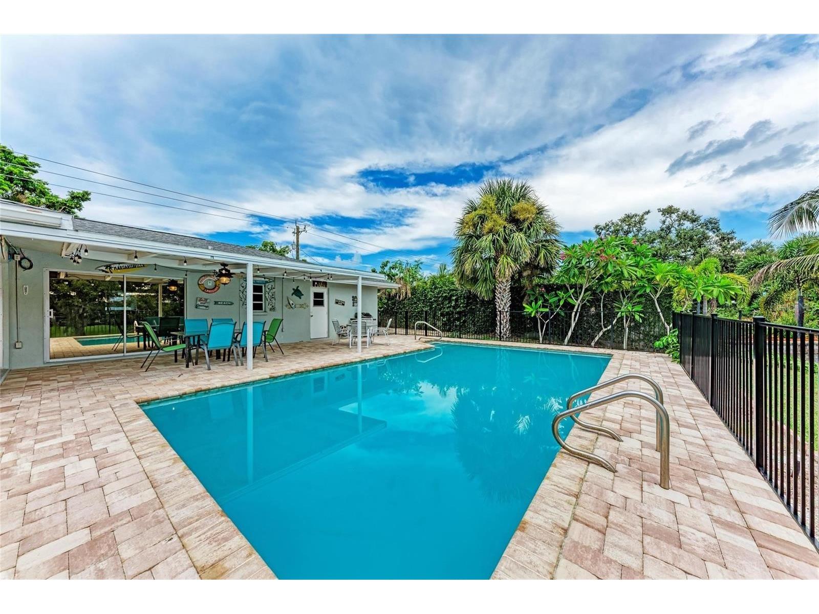 2705 S Brink Avenue Sarasota FL 34239 - PHILLIPPI CREEK A4687801 image23