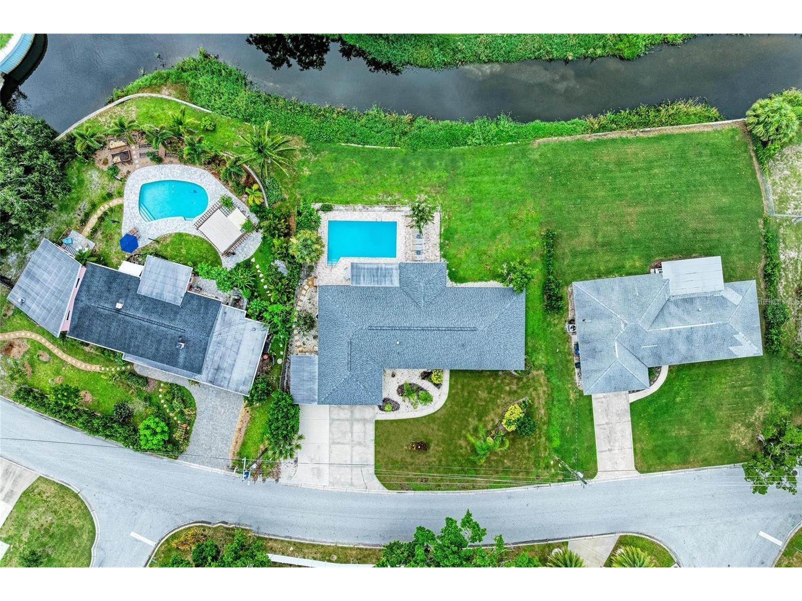 2705 S Brink Avenue Sarasota FL 34239 - PHILLIPPI CREEK A4687801 image28