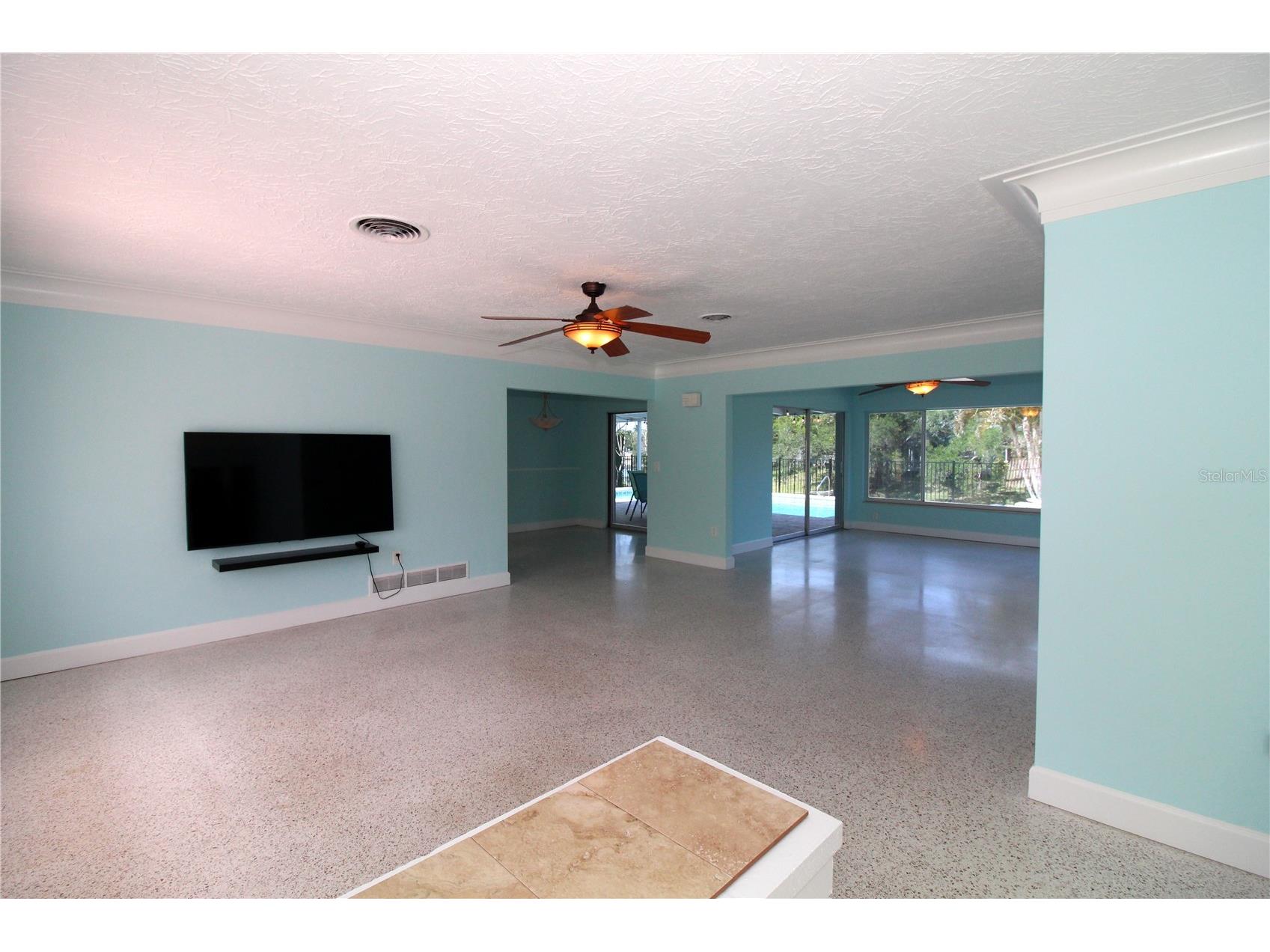 2705 S Brink Avenue Sarasota FL 34239 - PHILLIPPI CREEK A4687801 image6