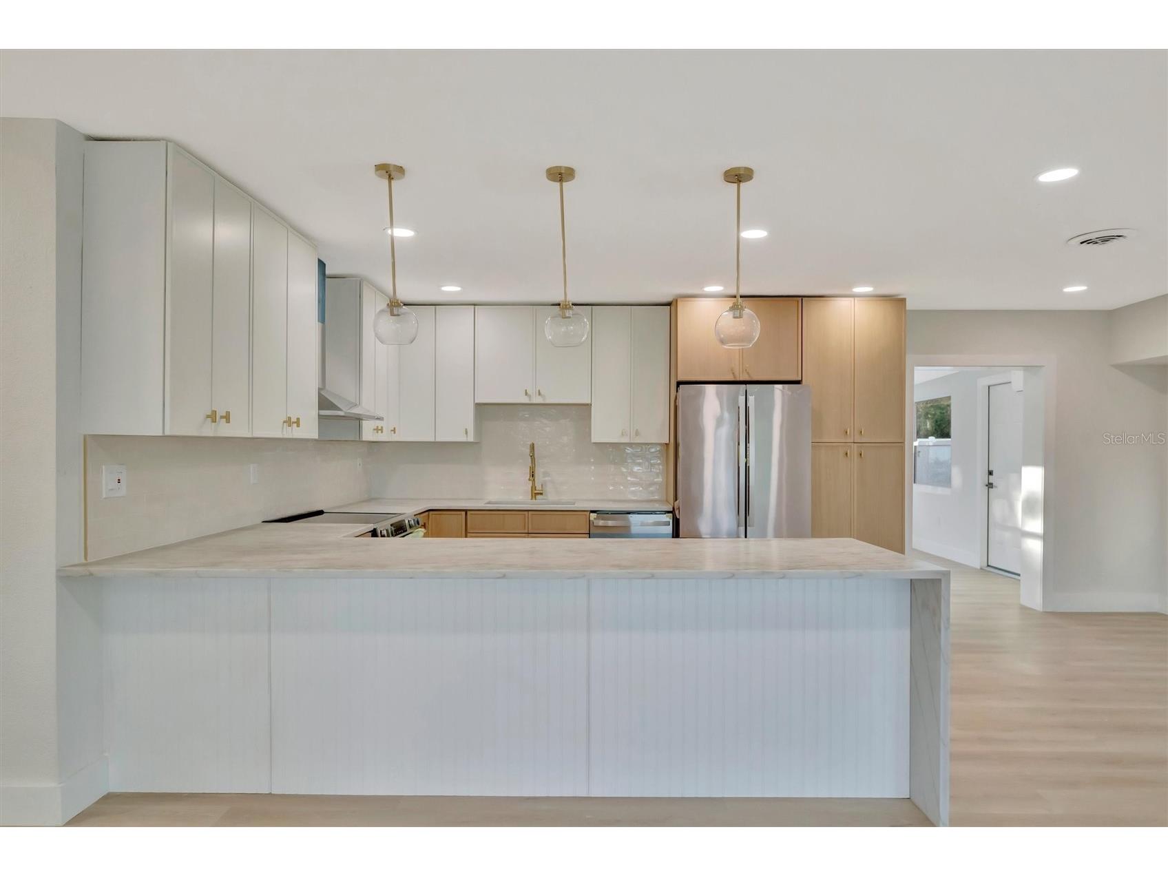 2705 Sunnyside Street Sarasota FL 34239 A4695026 image10