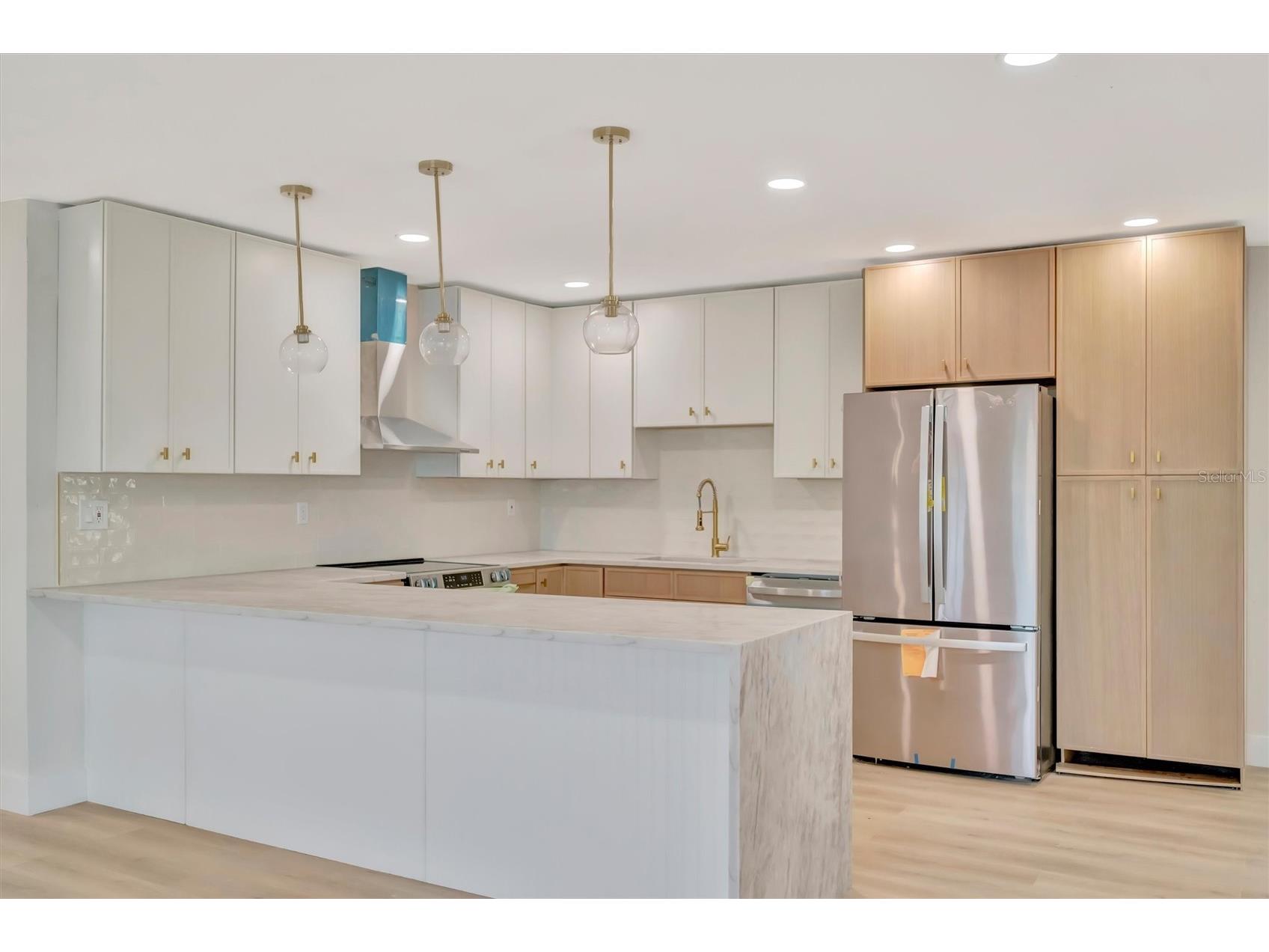 2705 Sunnyside Street Sarasota FL 34239 A4695026 image11