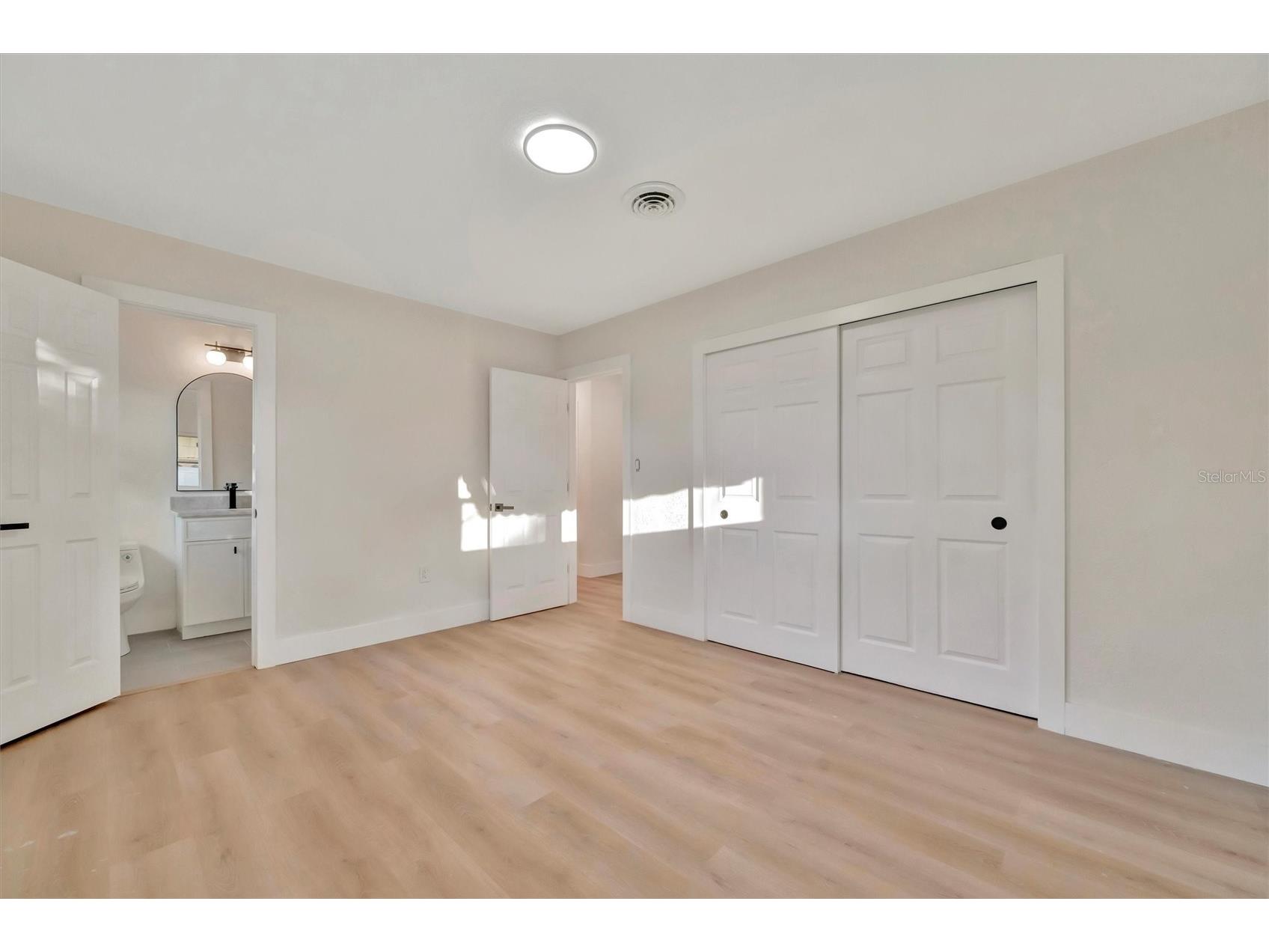 2705 Sunnyside Street Sarasota FL 34239 A4695026 image21