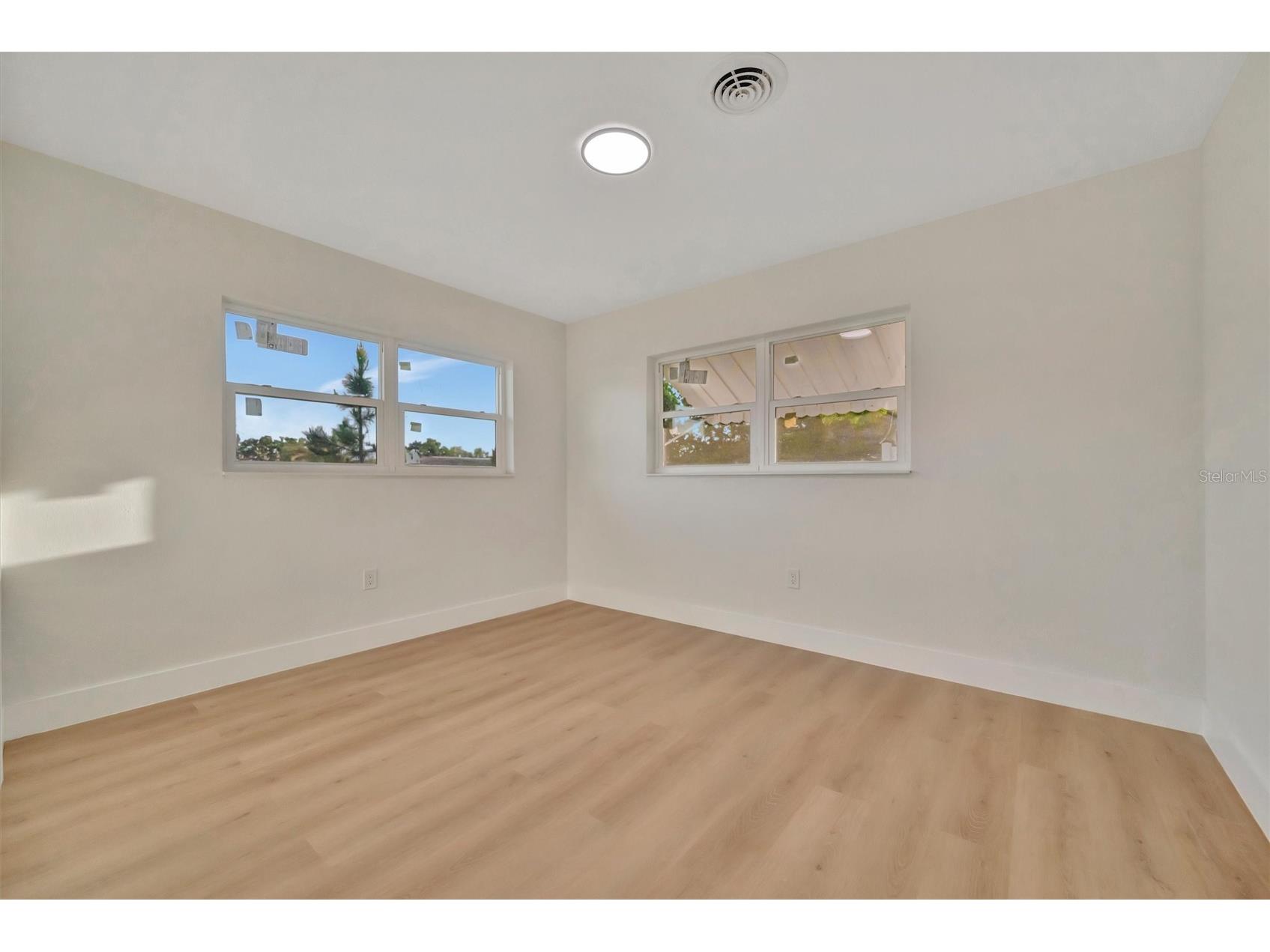 2705 Sunnyside Street Sarasota FL 34239 A4695026 image24