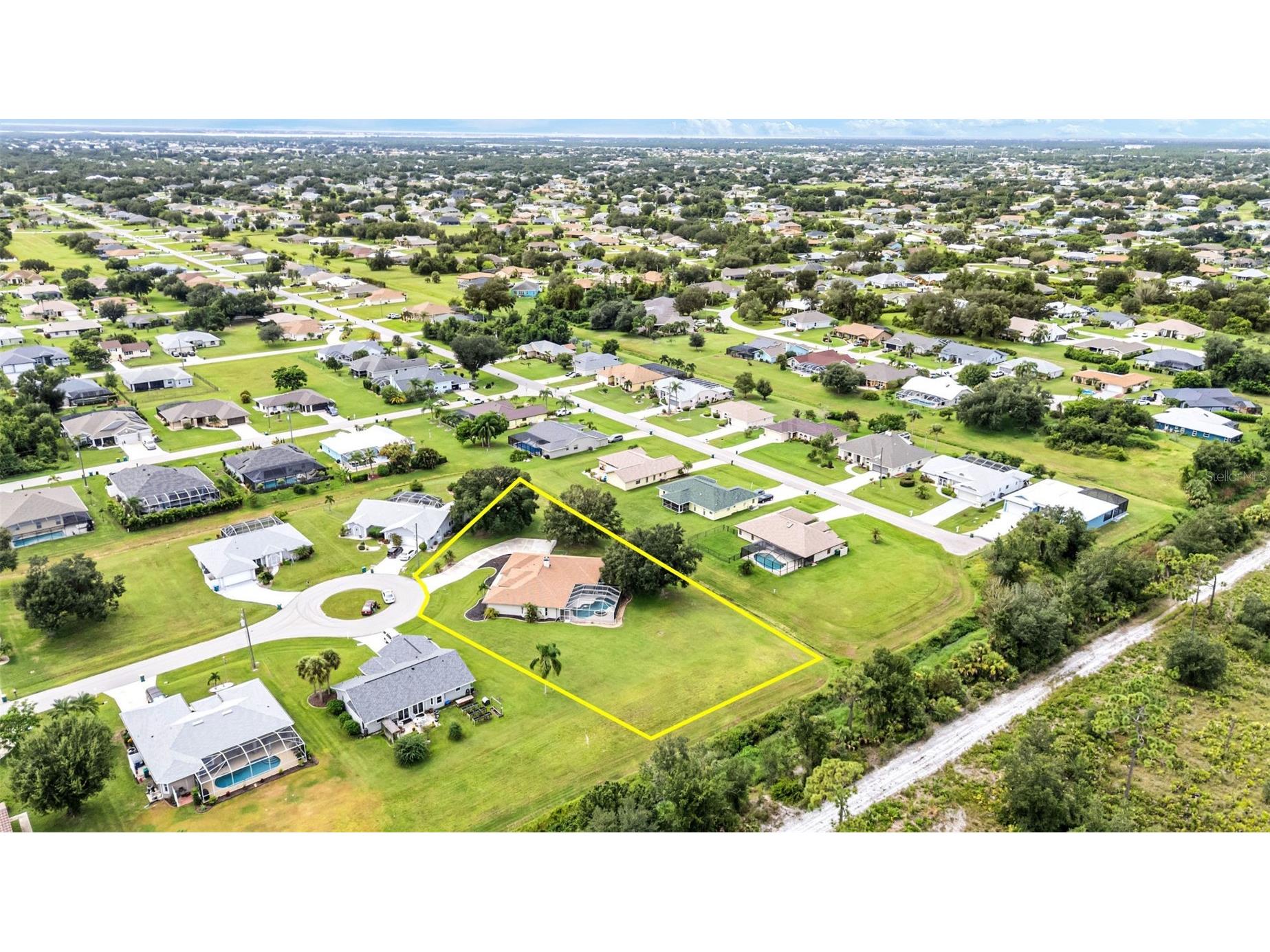 27052 Paratins Drive Punta Gorda FL 33983 C7514391 image2