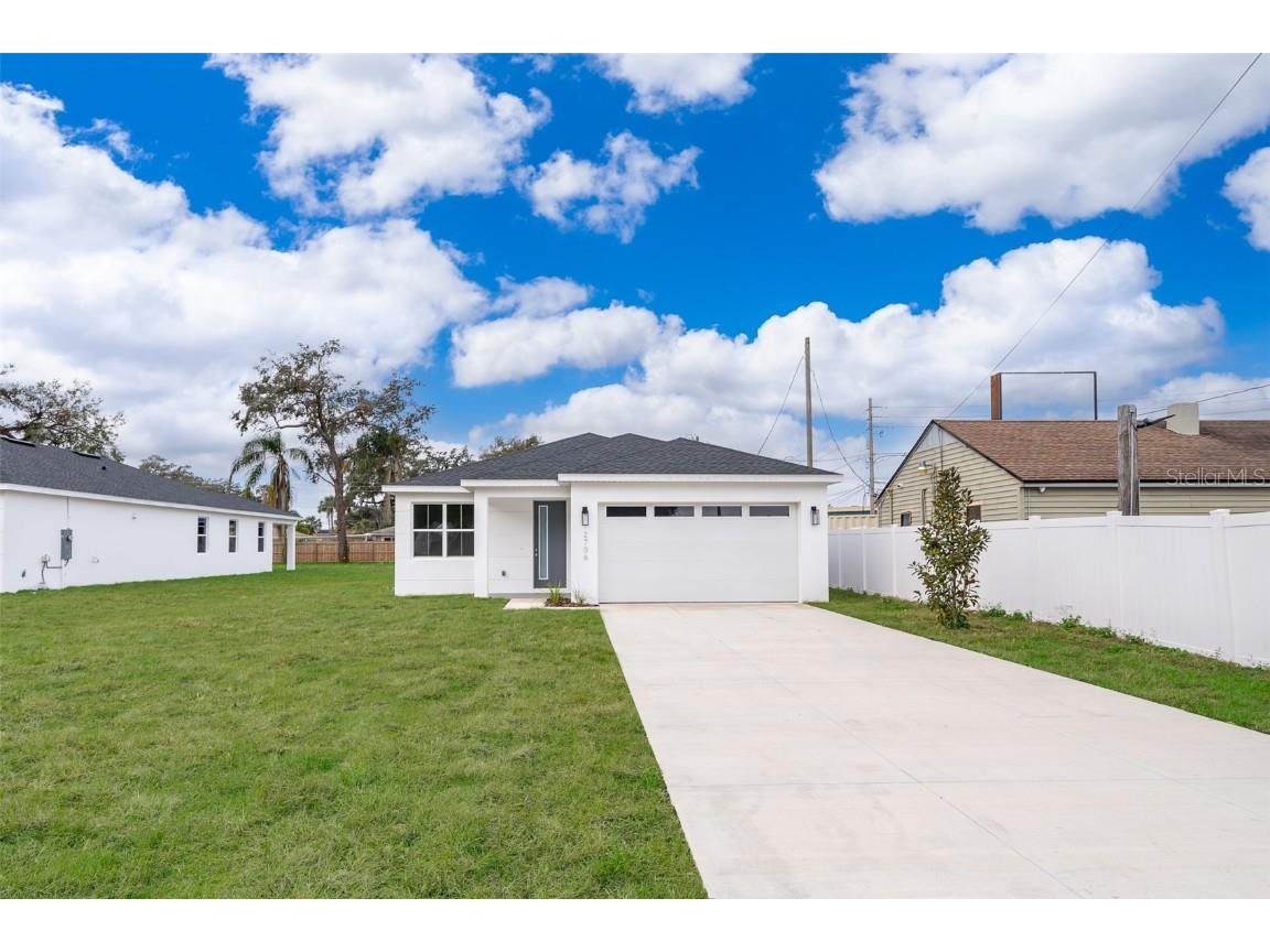 2706 Alamo Drive Orlando FL 32805 O6271405 image1