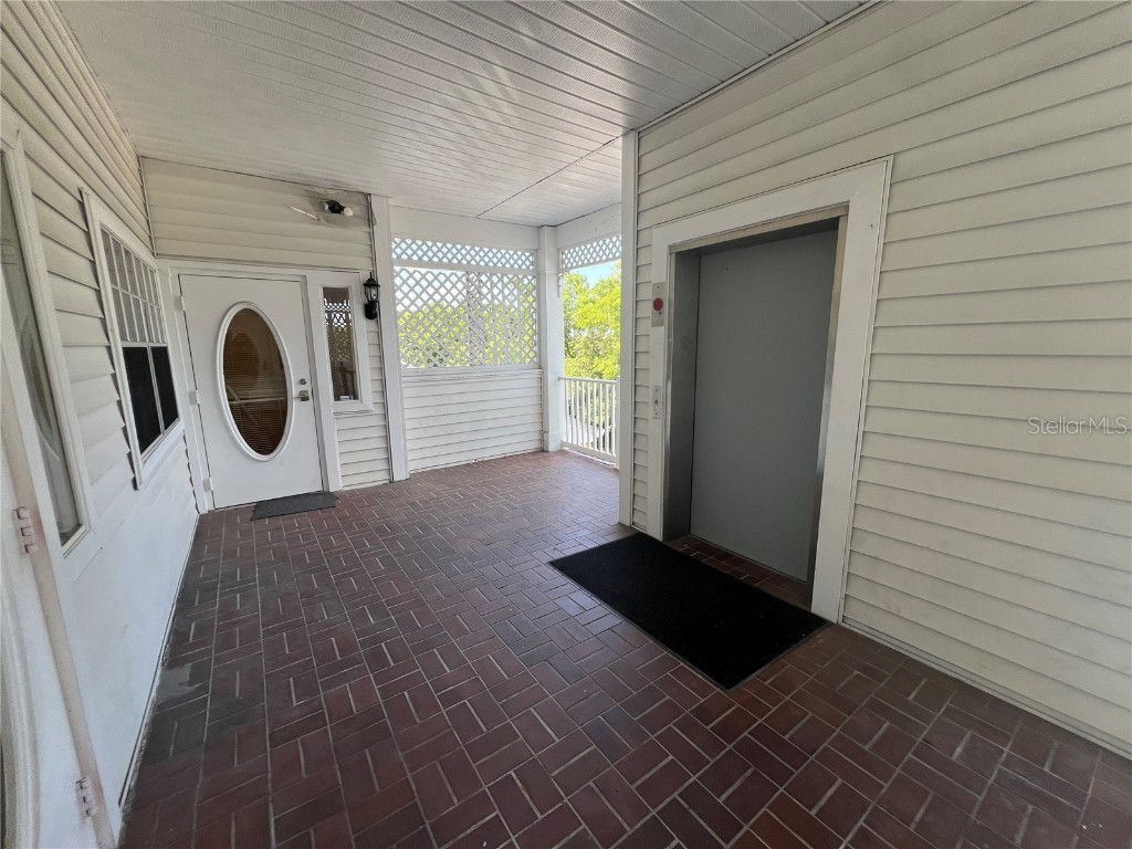 2706 Alt 19 Palm Harbor FL 34683 TB8389235 image34