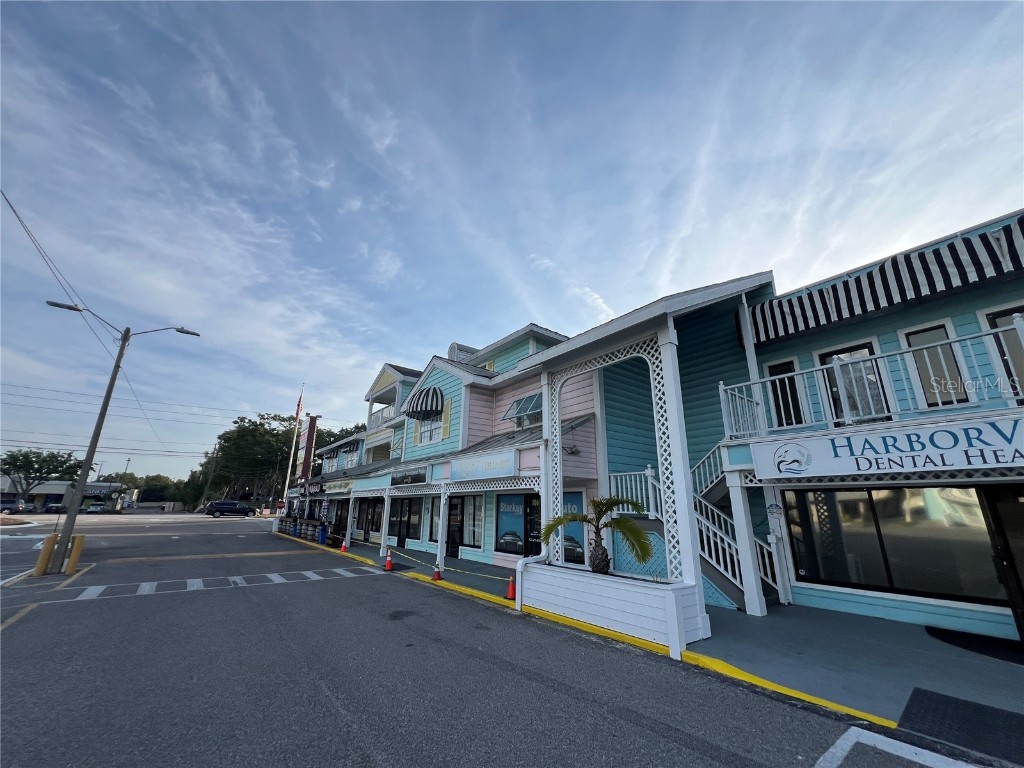 2706 Alt 19 Palm Harbor FL 34683 TB8389235 image5