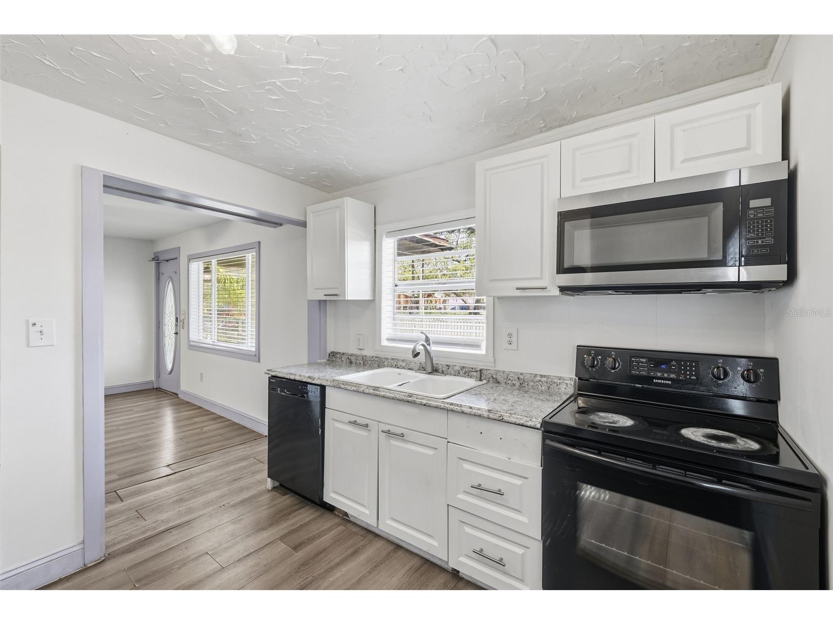 2706 E Annie Street Tampa FL 33612 A4697898 image10