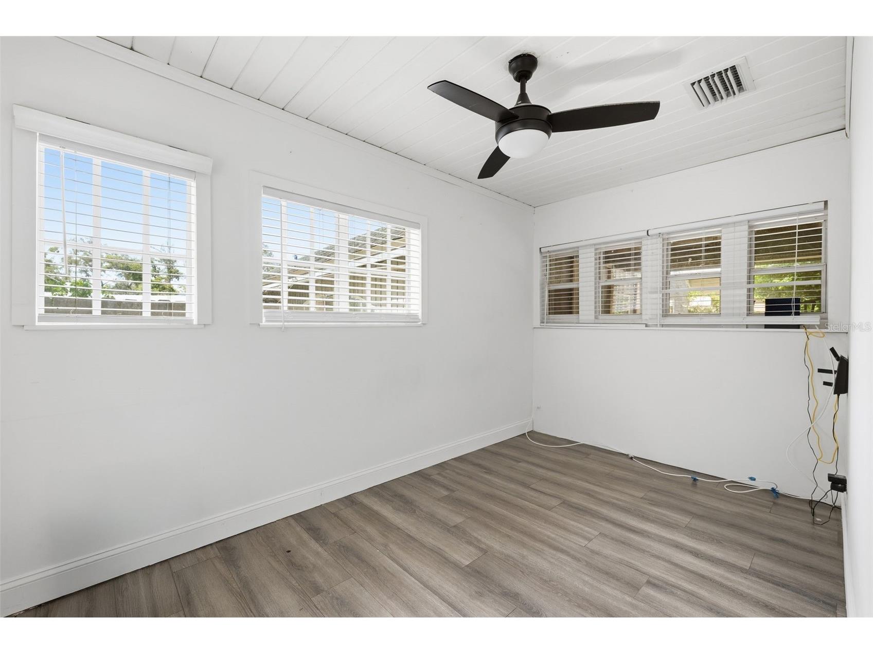 2706 E Annie Street Tampa FL 33612 A4697898 image16