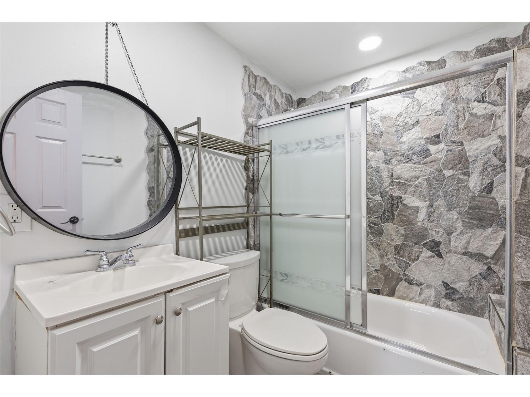 2706 E Annie Street Tampa FL 33612 A4697898 image19