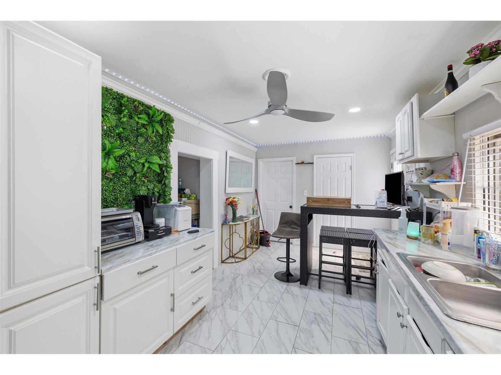 2706 E Annie Street Tampa FL 33612 A4697898 image29
