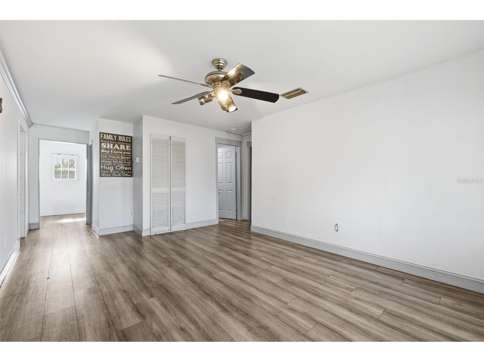 2706 E Annie Street Tampa FL 33612 A4697898 image8