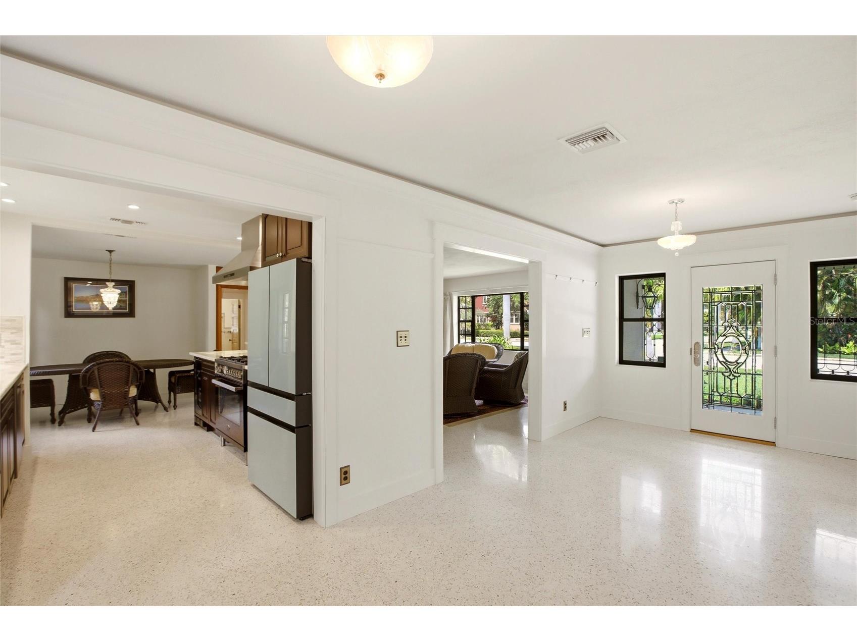 2706 Rhode Island Avenue Fort Myers FL 33916 C7524941 image4