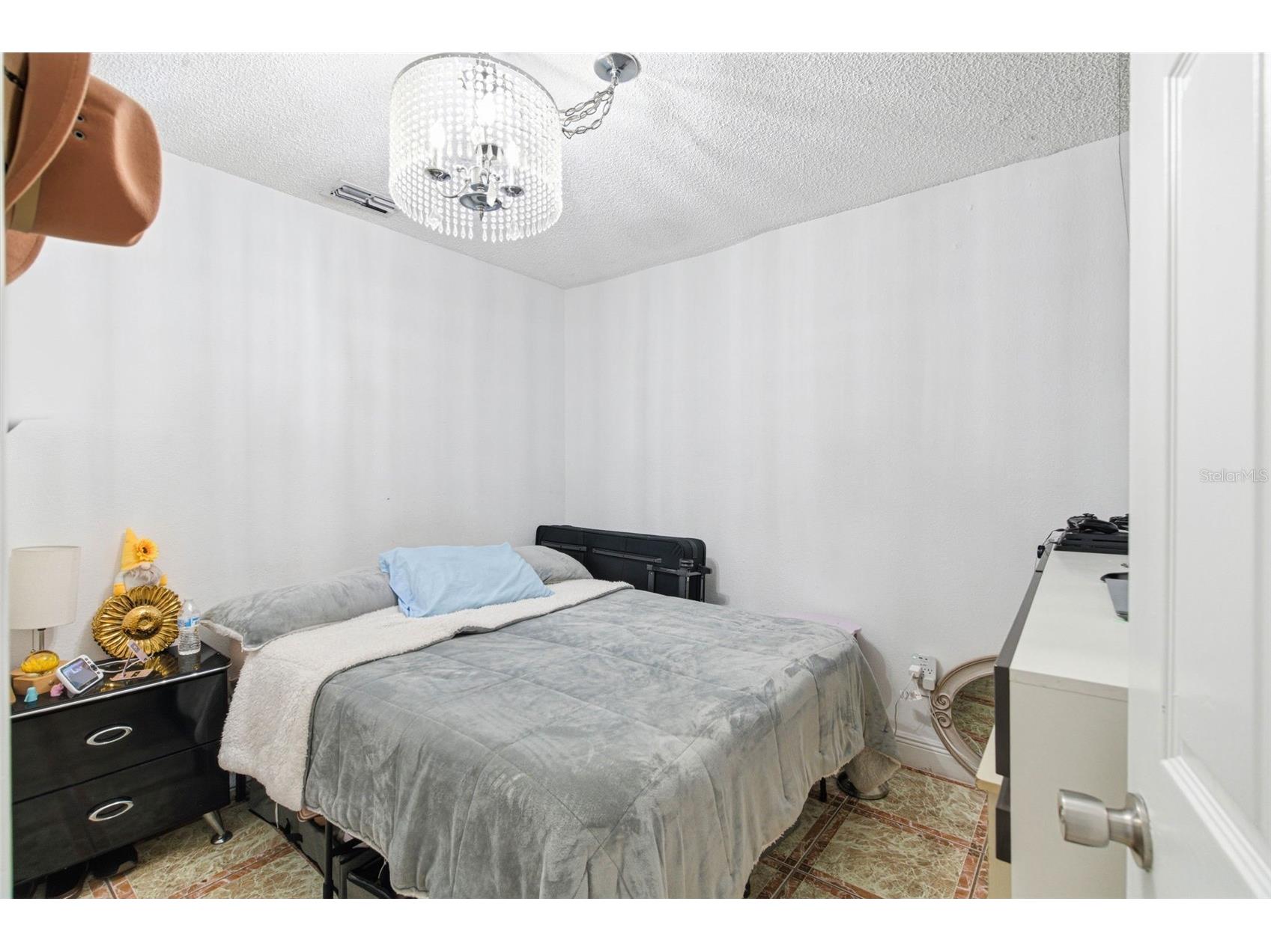 2706 W Powhatan Avenue Tampa FL 33614 TB8483863 image15