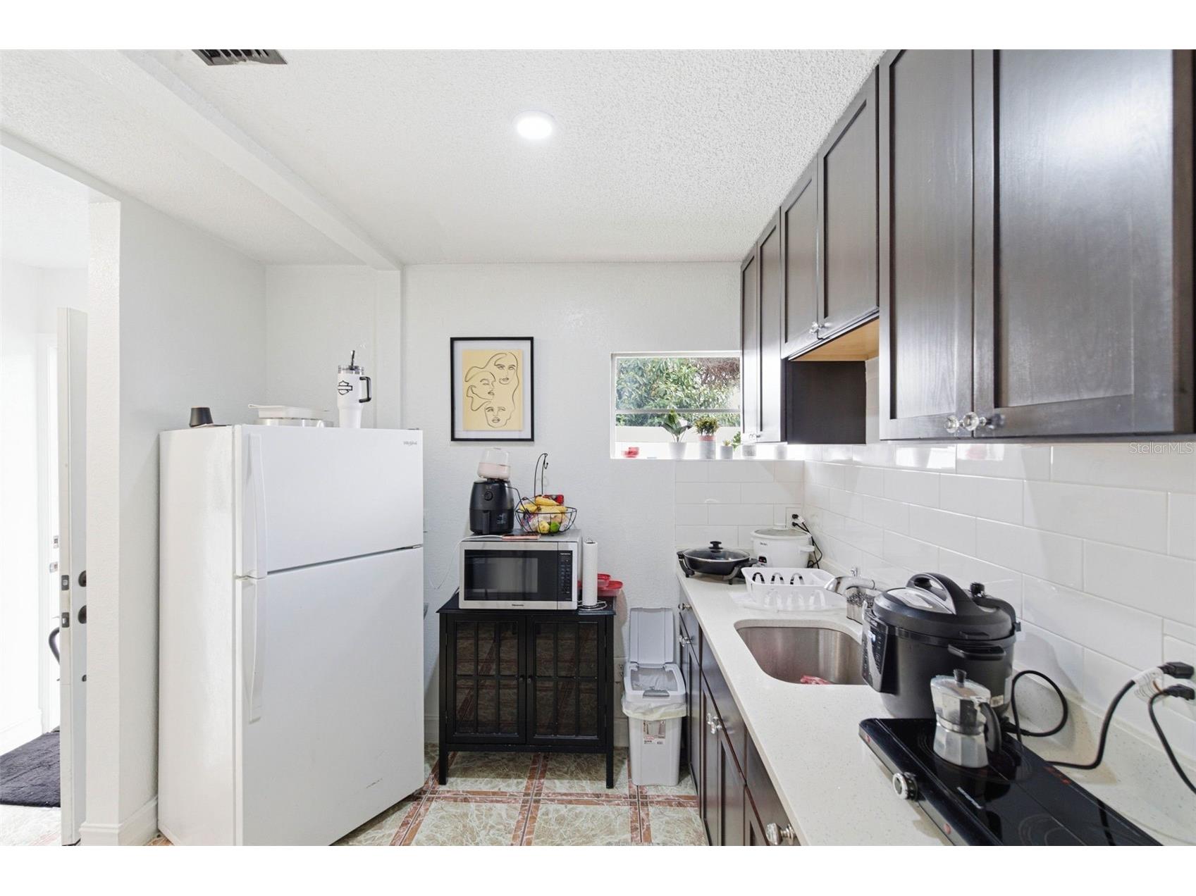 2706 W Powhatan Avenue Tampa FL 33614 TB8483863 image28