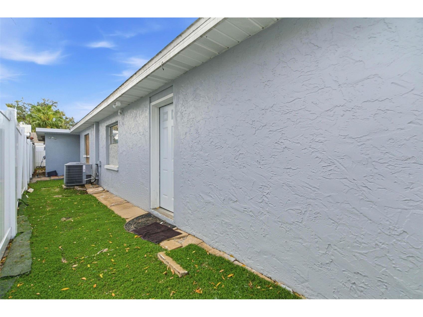 2706 W Powhatan Avenue Tampa FL 33614 TB8483863 image30