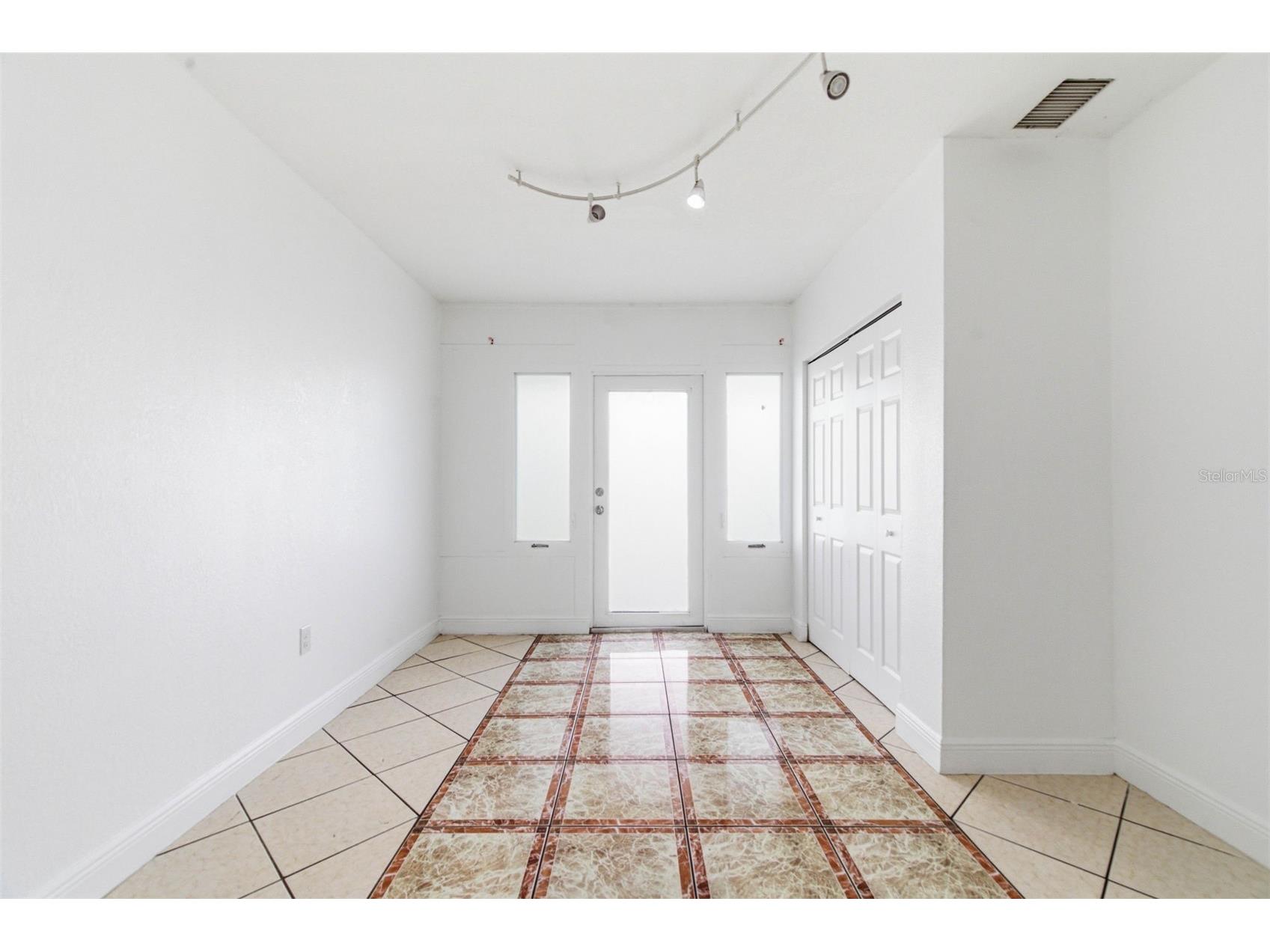 2706 W Powhatan Avenue Tampa FL 33614 TB8483863 image42