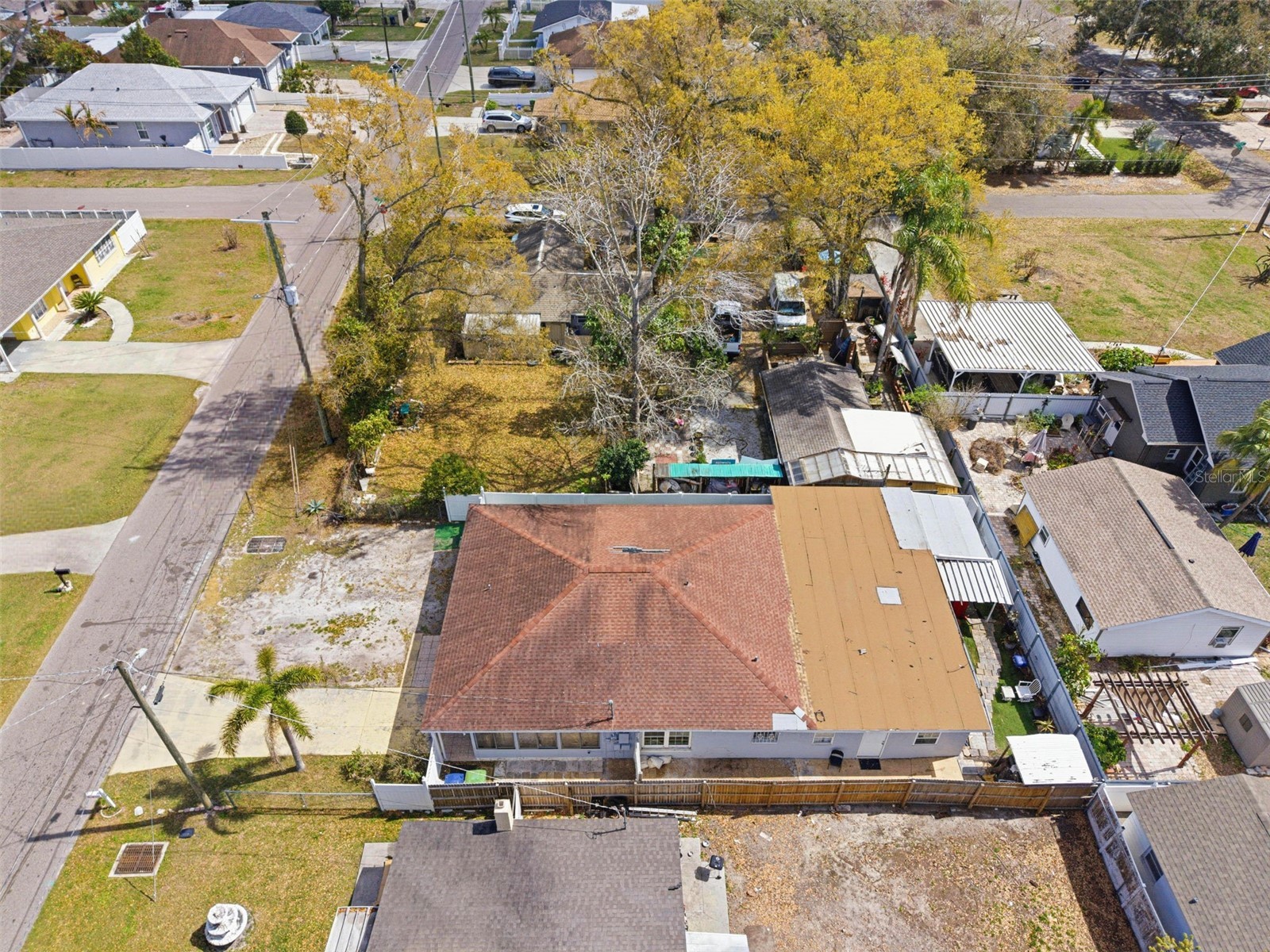 2706 W Powhatan Avenue Tampa FL 33614 TB8483863 image5