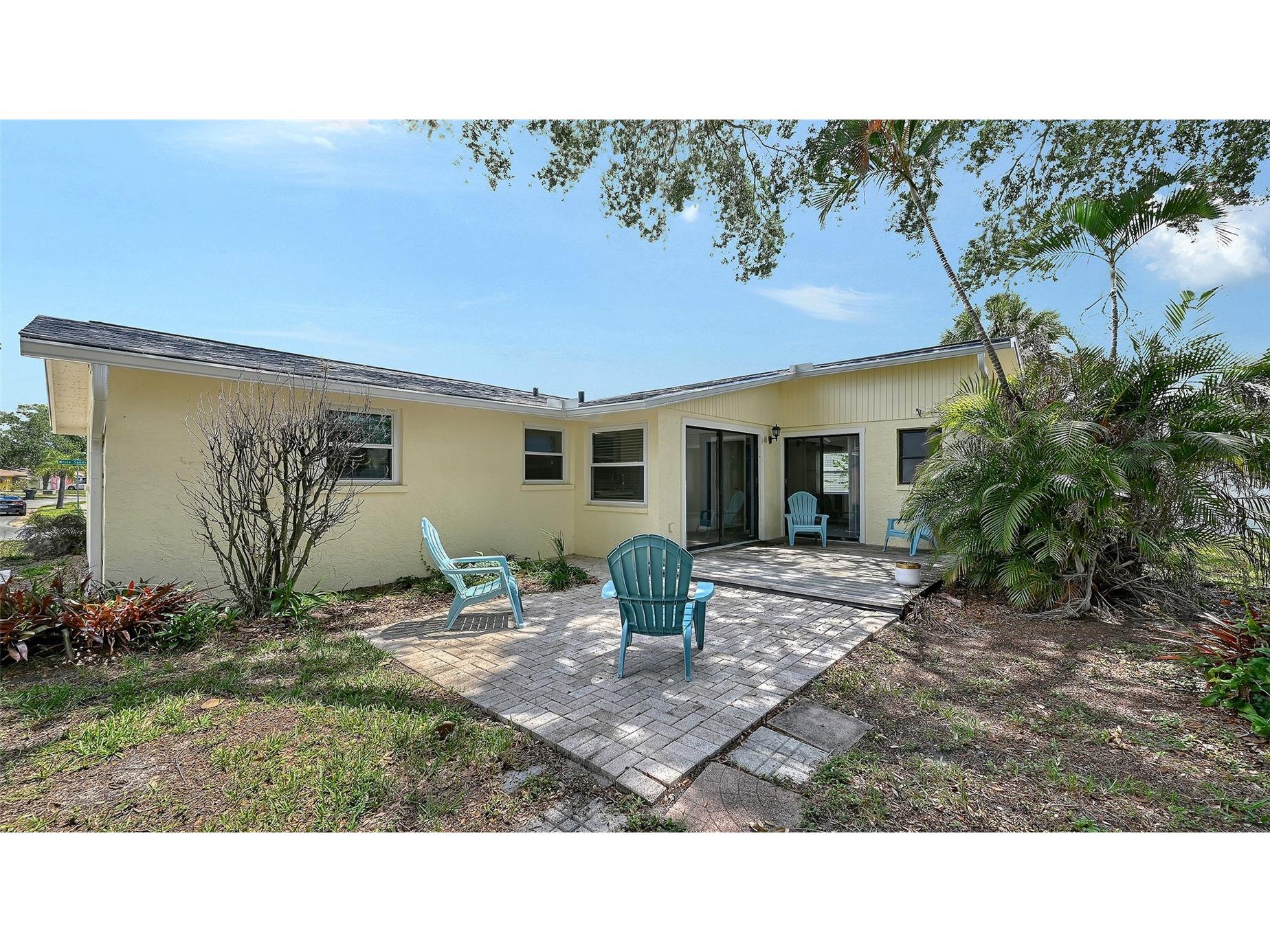 2706 White Sands Drive Sarasota FL 34231 A4694861 image18