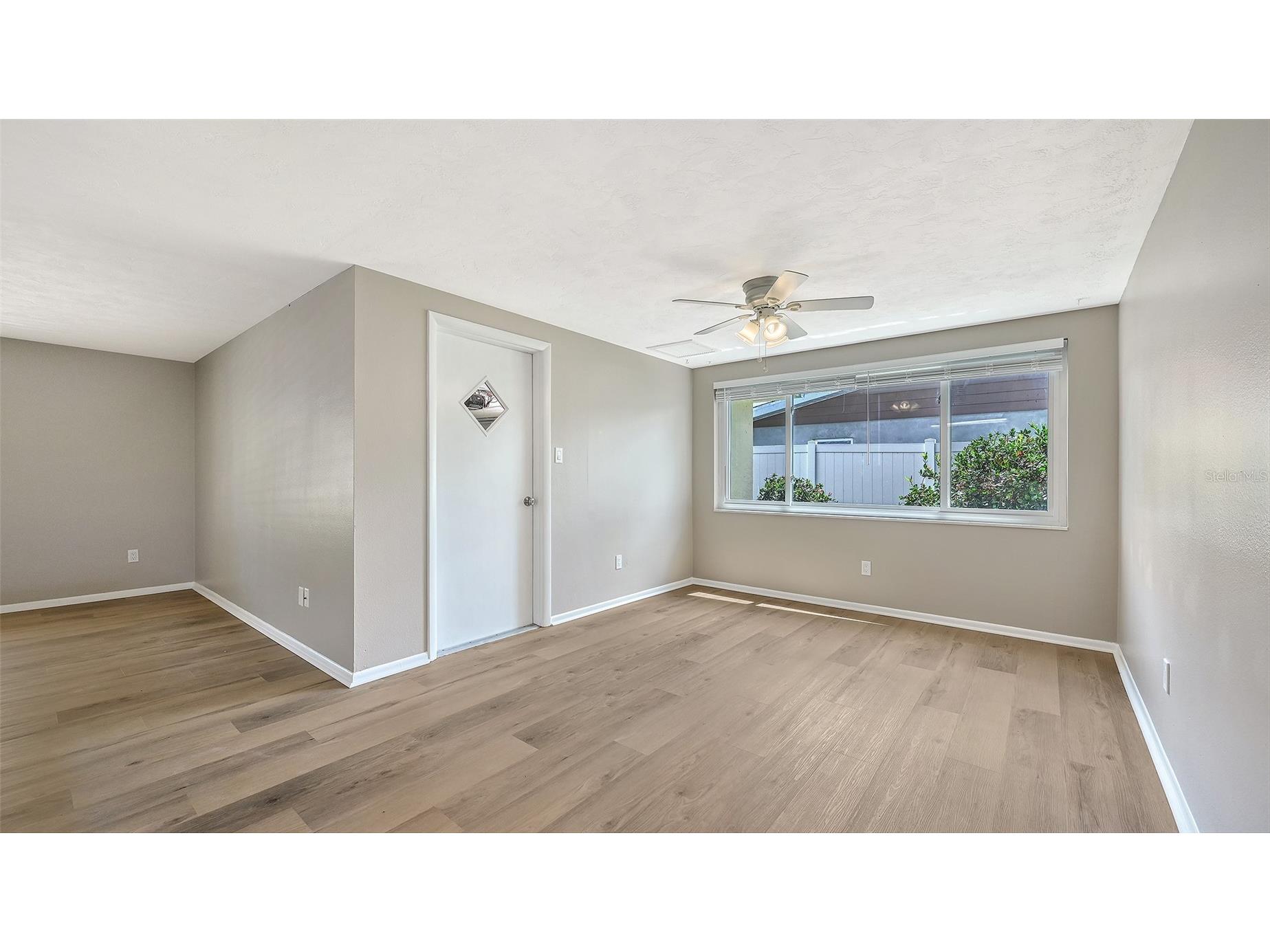 2706 White Sands Drive Sarasota FL 34231 A4694861 image5