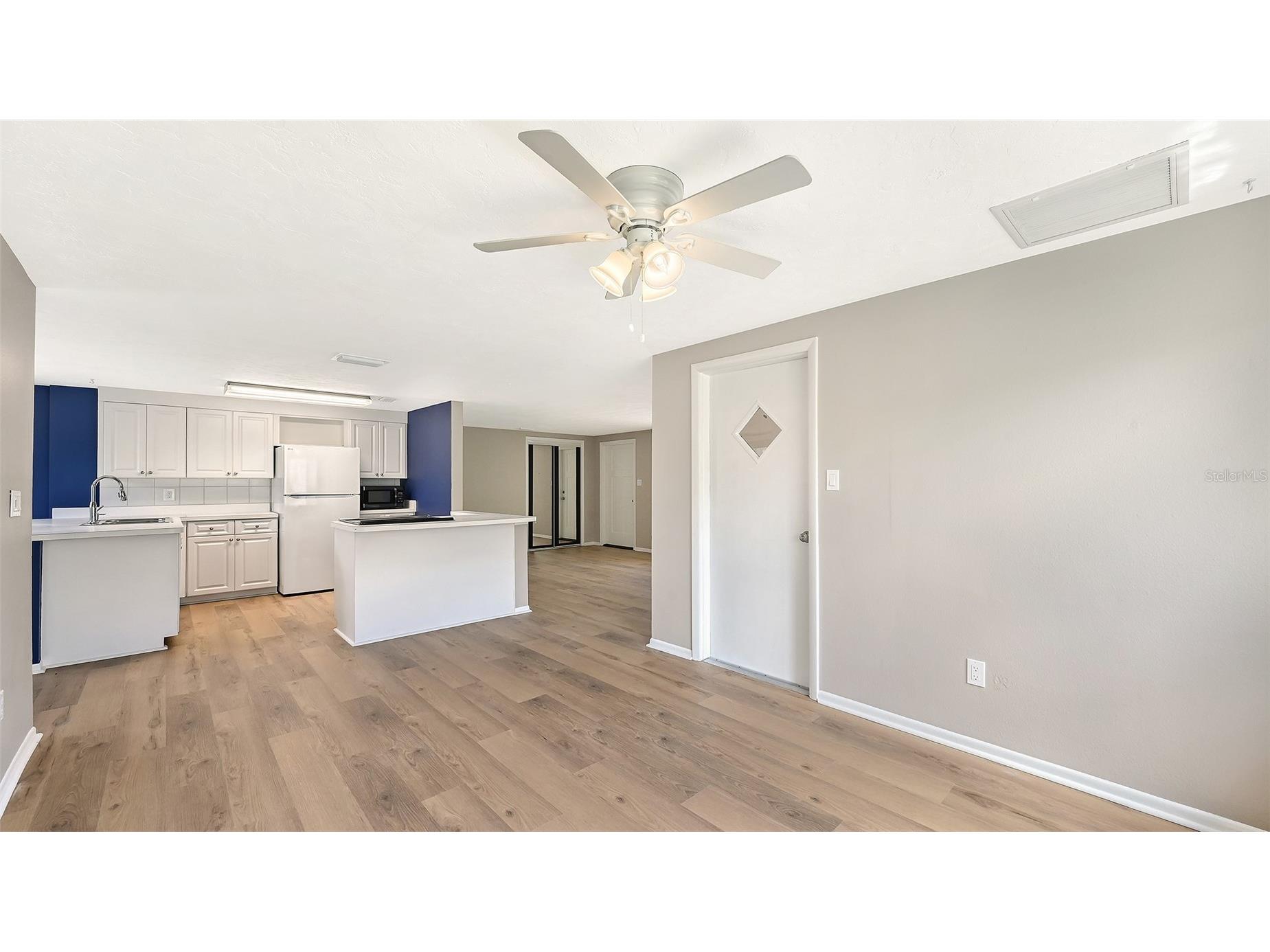 2706 White Sands Drive Sarasota FL 34231 A4694861 image6