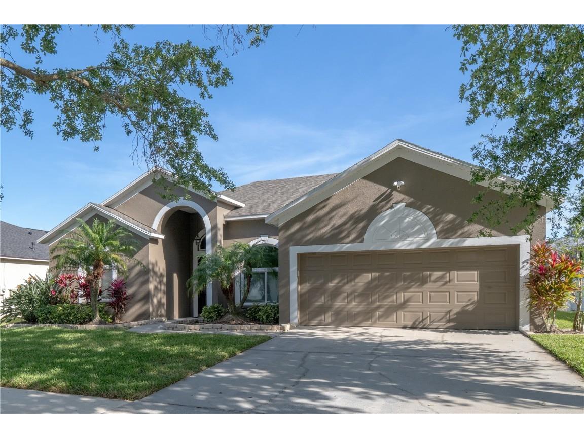 2707 Abbey Grove Drive Valrico FL 33594 TB8367139 image1