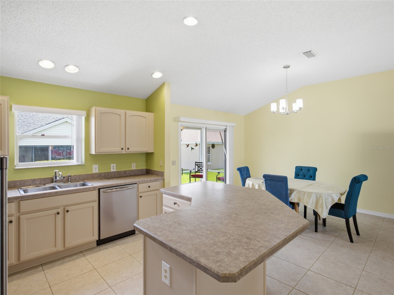 2707 La Posada Drive The Villages FL 32162 OM728193 image20