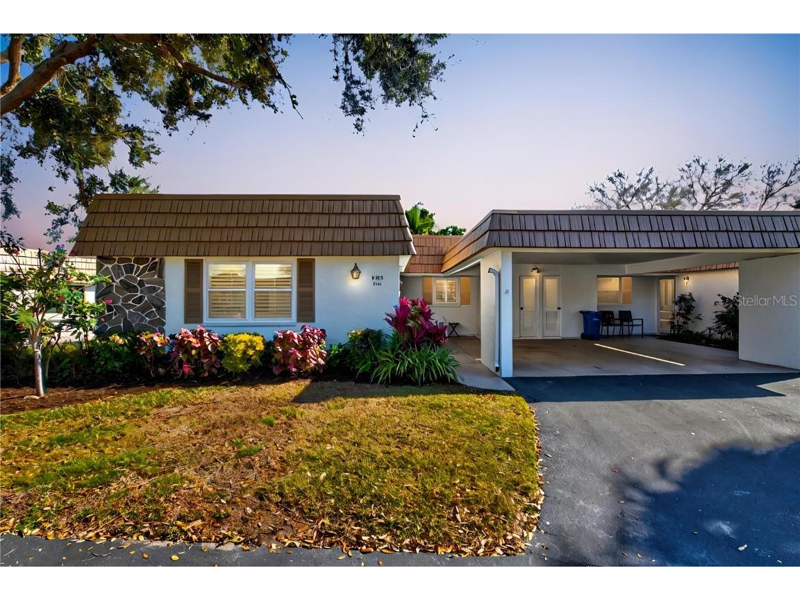 2707 Riverbluff Court #V-104 Sarasota FL 34231 - PHILLIPPI CREEK A4597602 image1