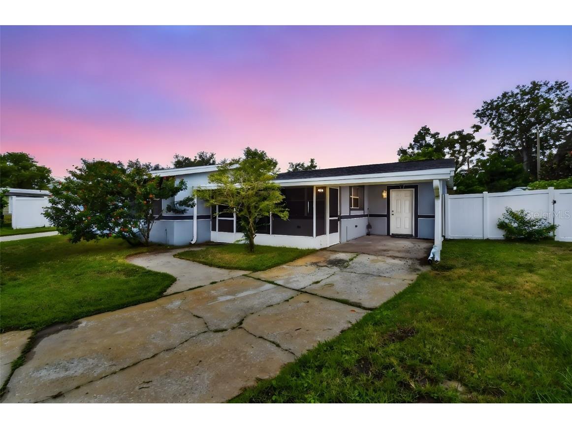 2707 San Marco Place Tampa FL 33619 TB8418744 image1