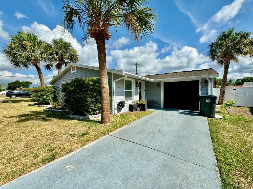 2707 W Kenmore Avenue Tampa FL 33614 T3533242 image1