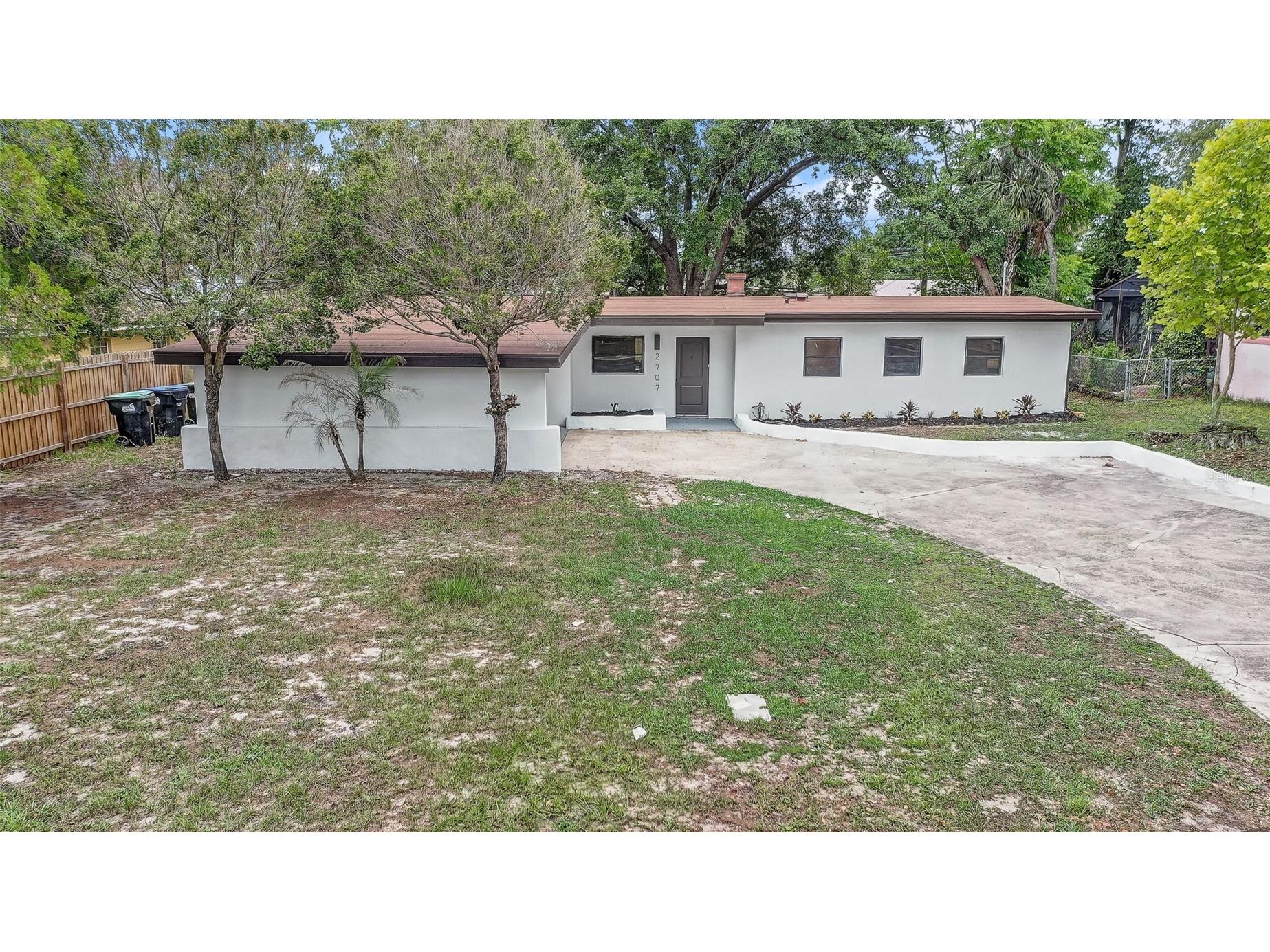 2707 Woodbridge Lane Orlando FL 32808 O6412628 image1