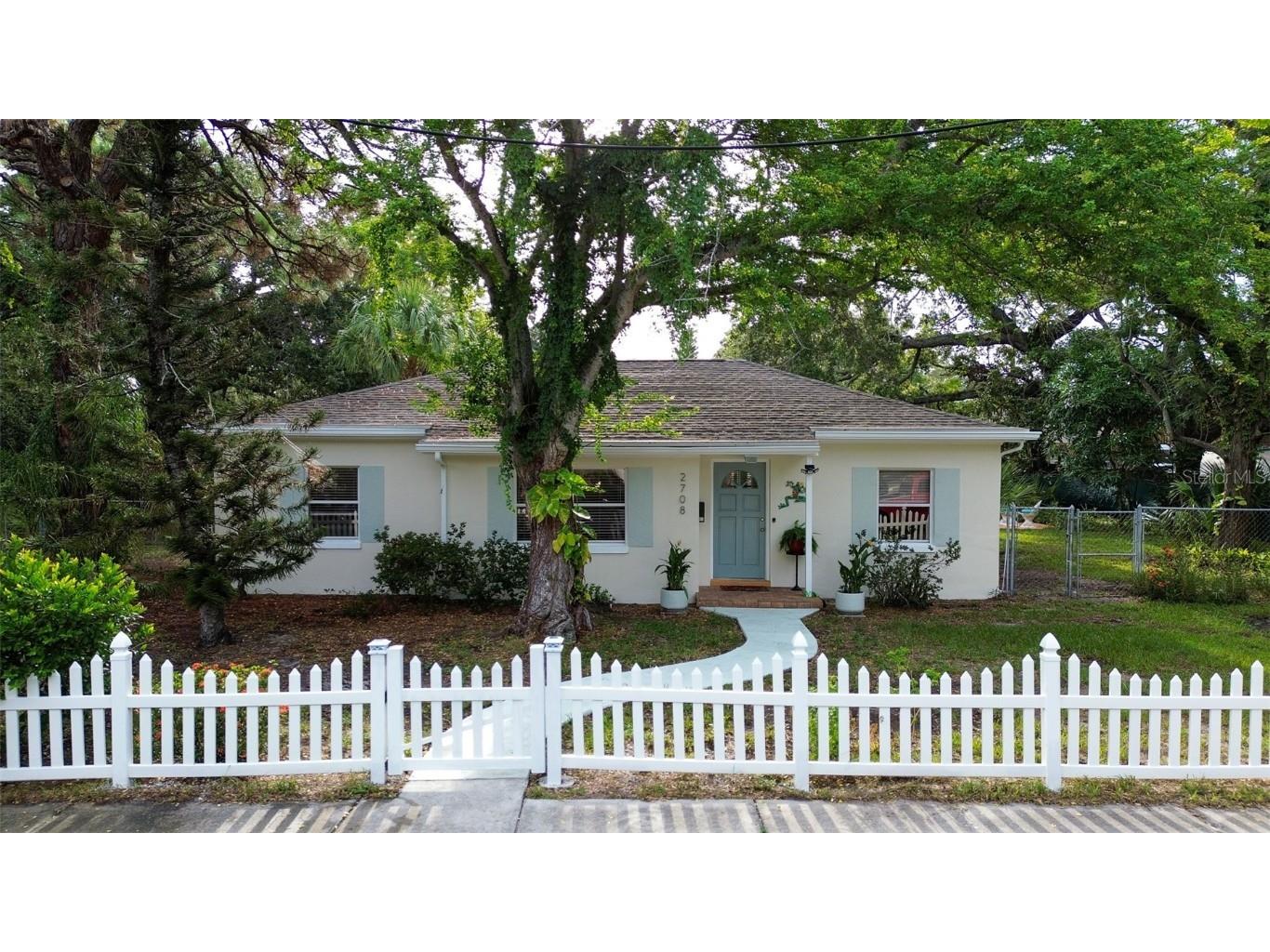 2708 5th Street S Saint Petersburg FL 33705 U8210592 image1