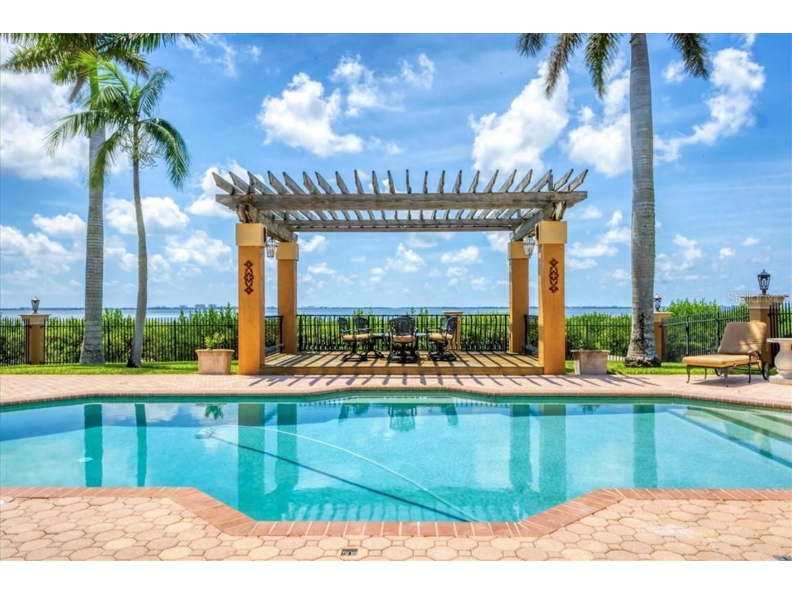 2708 Bay Drive Bradenton FL 34207 - SARASOTA BAY A4663785 image30