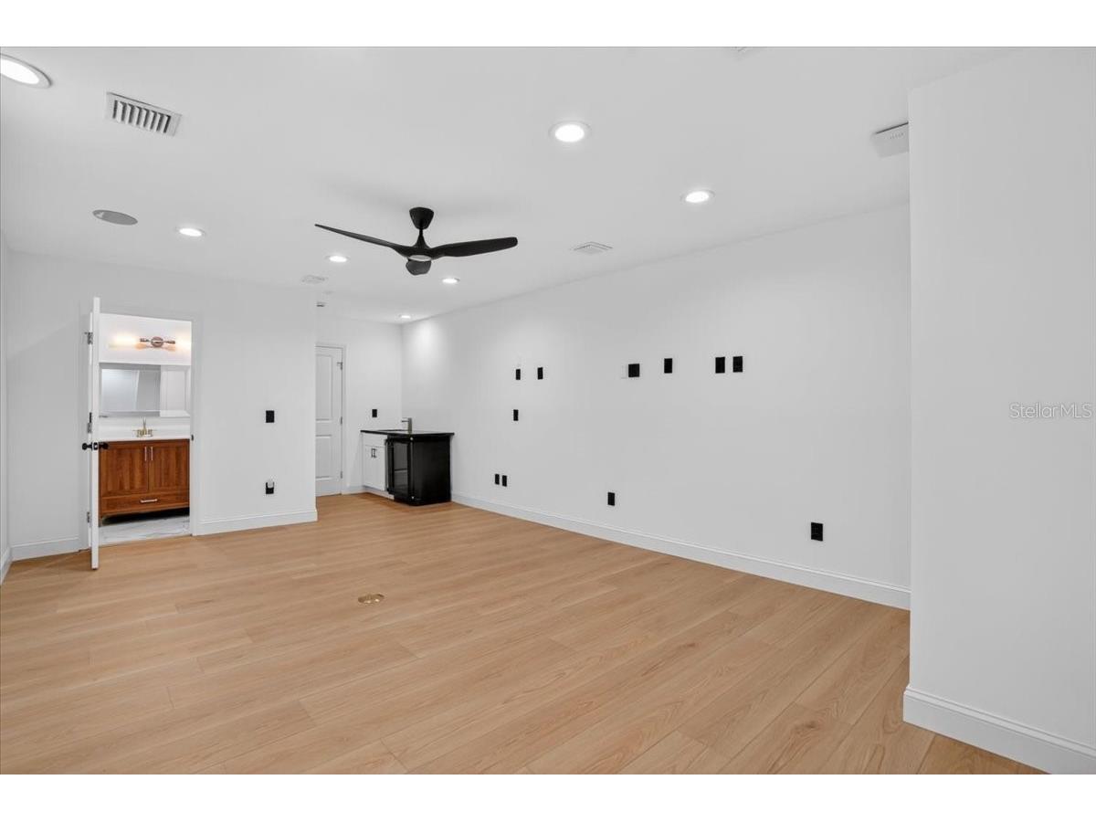 2708 N Dundee Street Tampa FL 33629 TB8512210 image44