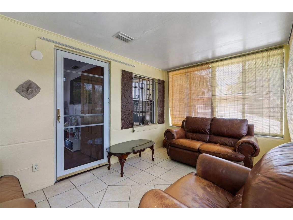 2708 N Matanzas Avenue Tampa FL 33607 TB8436536 image5